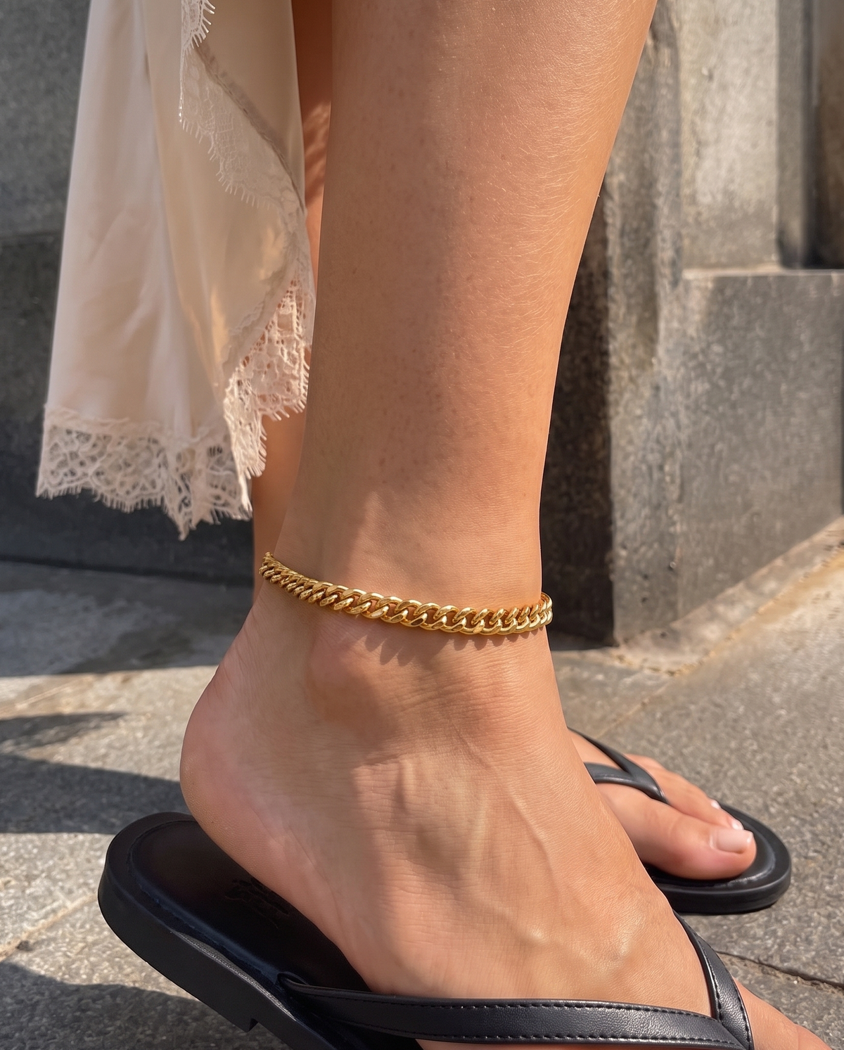 3mm Zola anklet – Gold