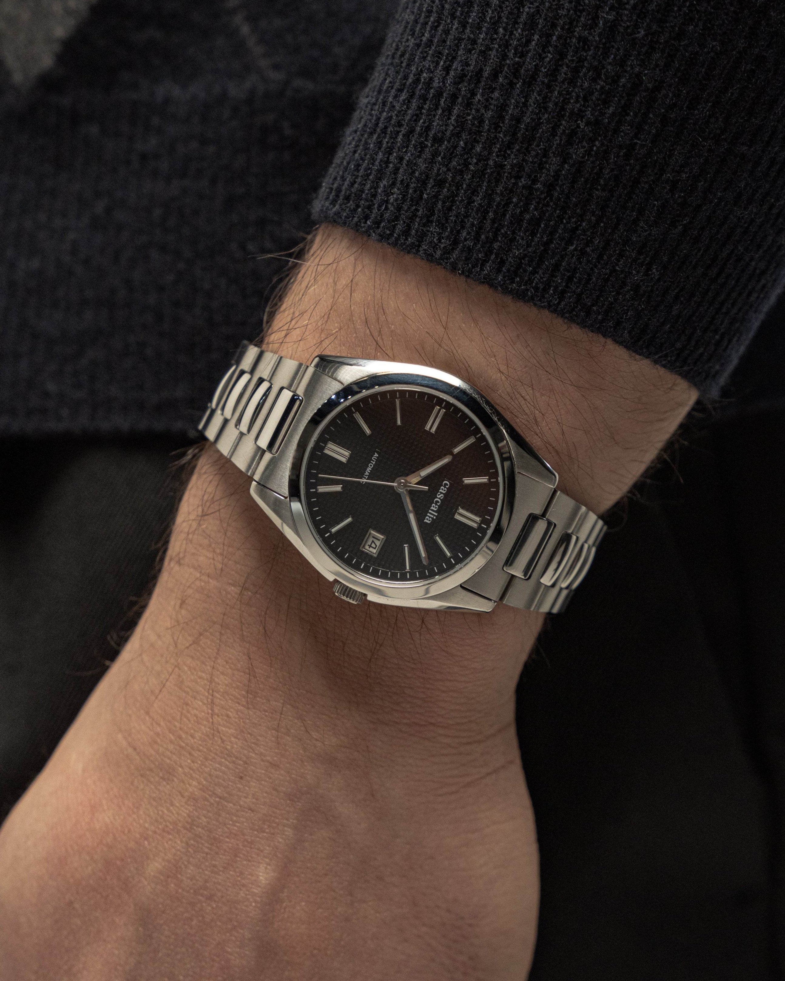 Solara Automatic Black - Cascalia