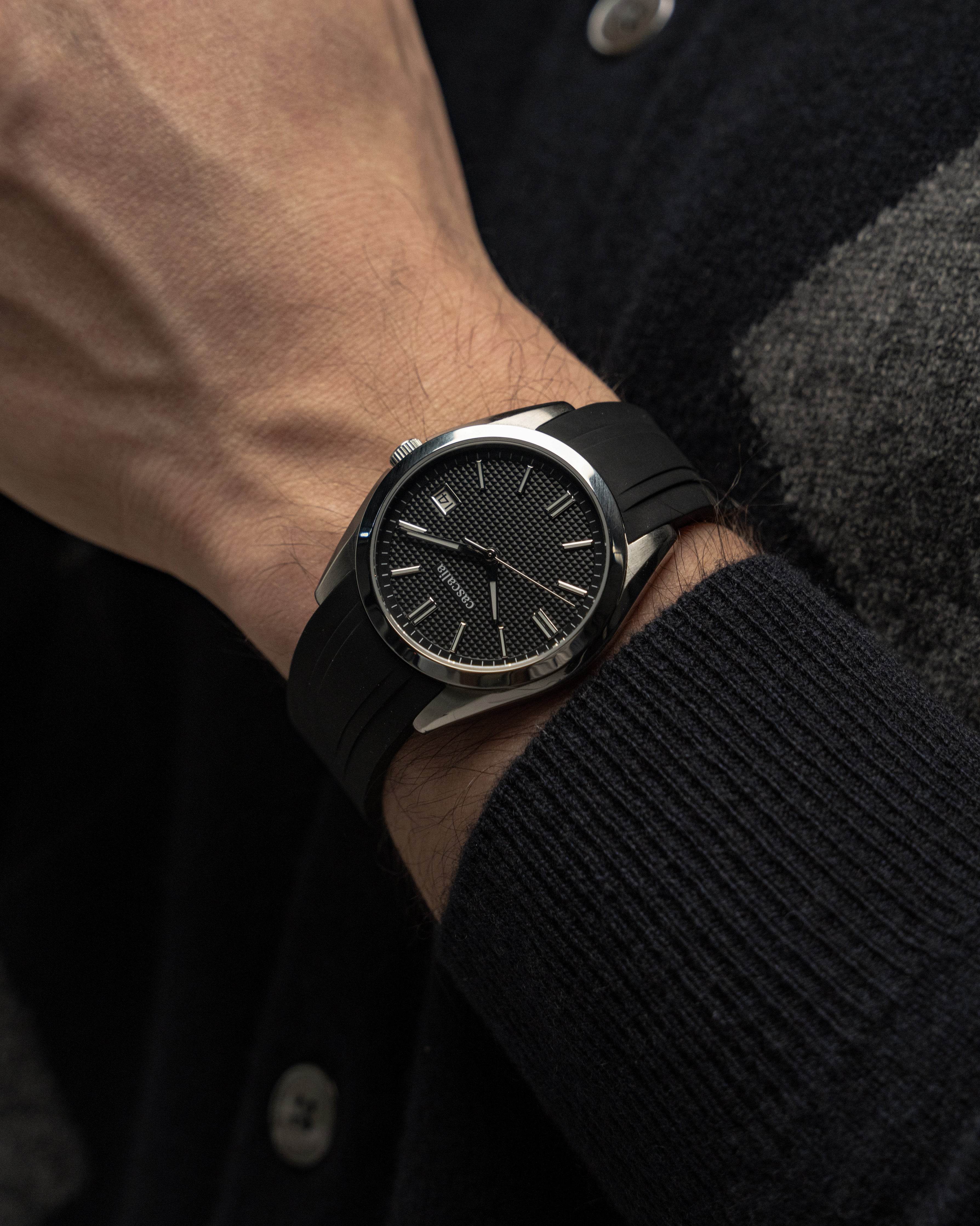 Solara Quartz Black - Cascalia