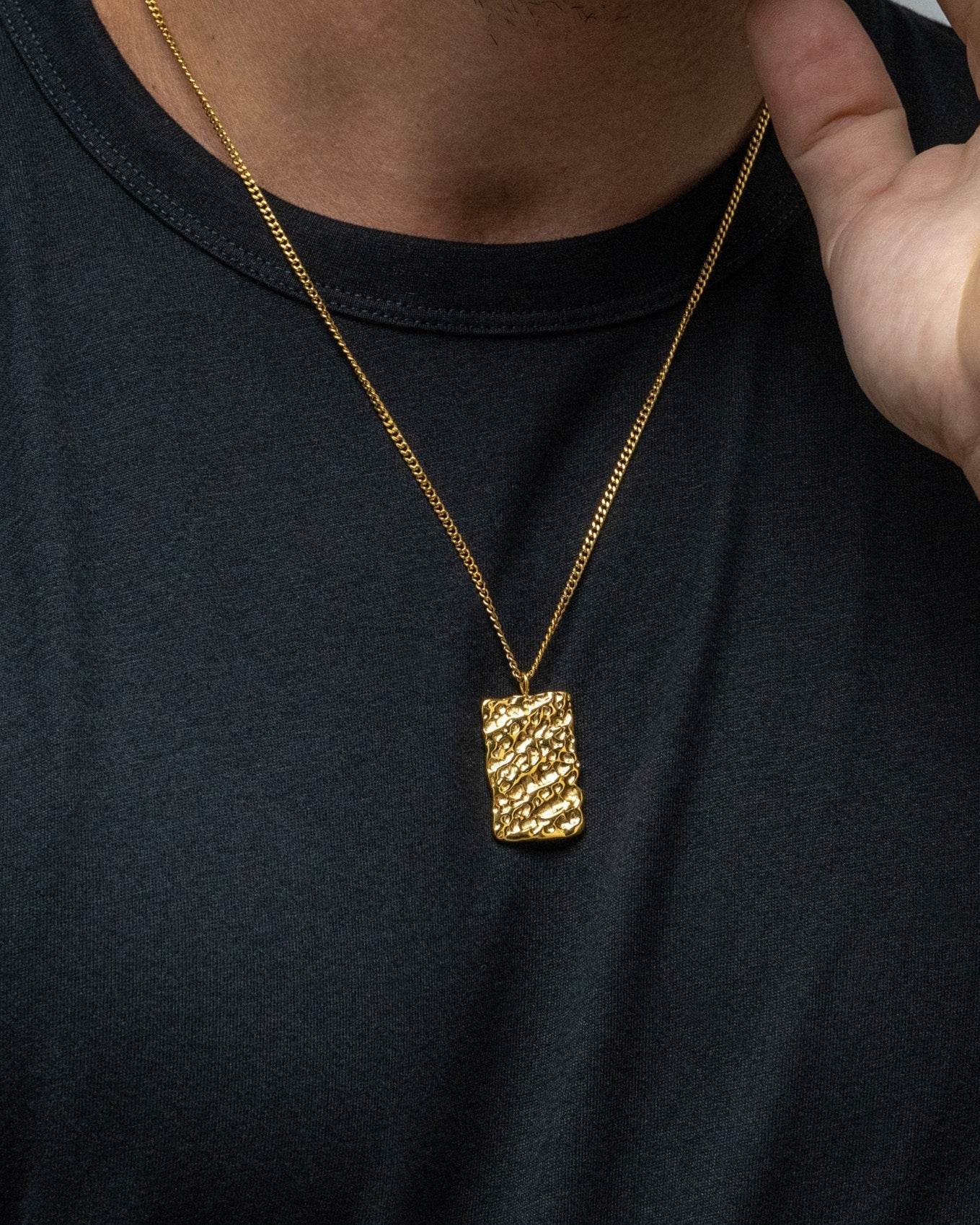 Rivet necklace - Cascalia