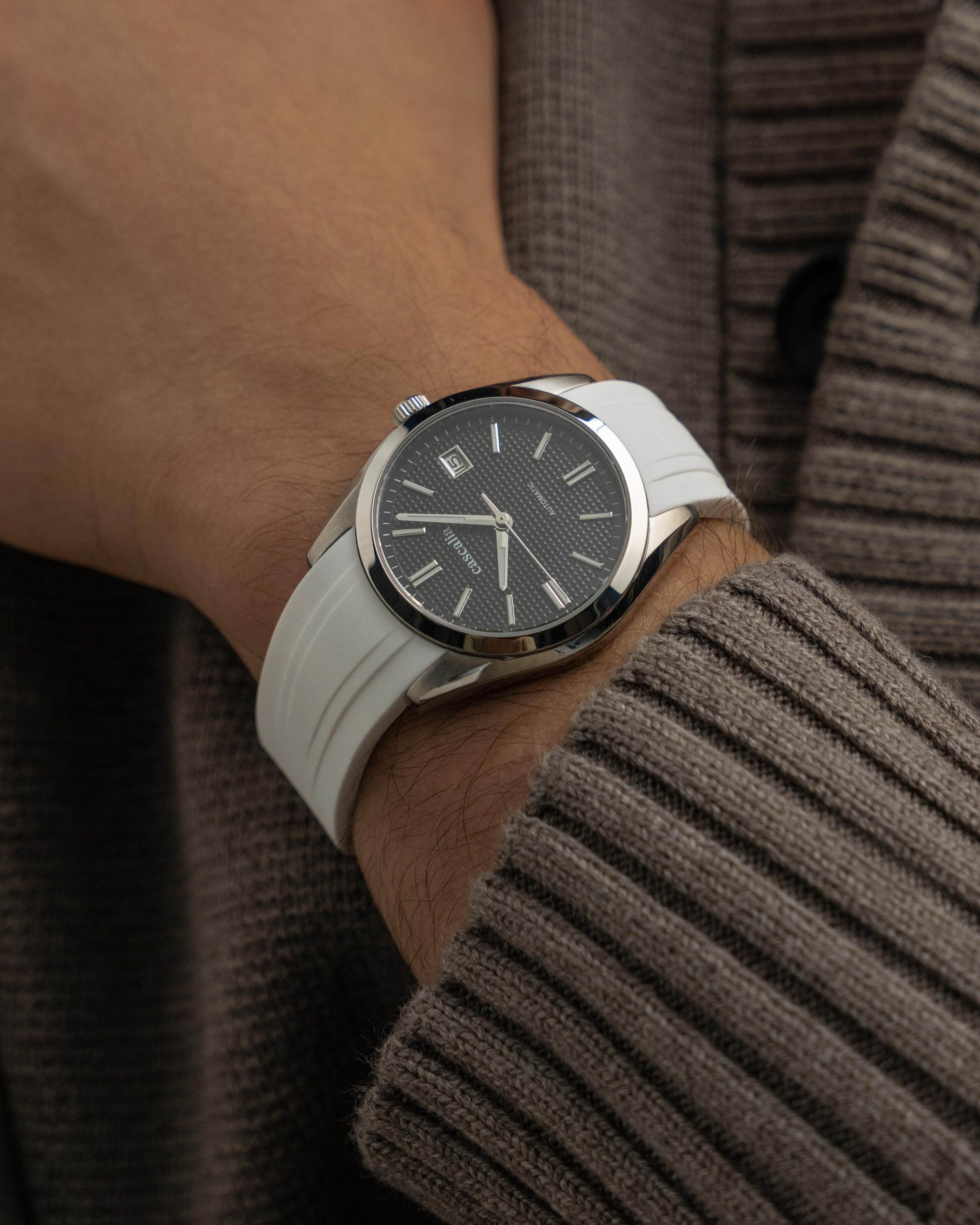 Solara Automatic Black - Cascalia