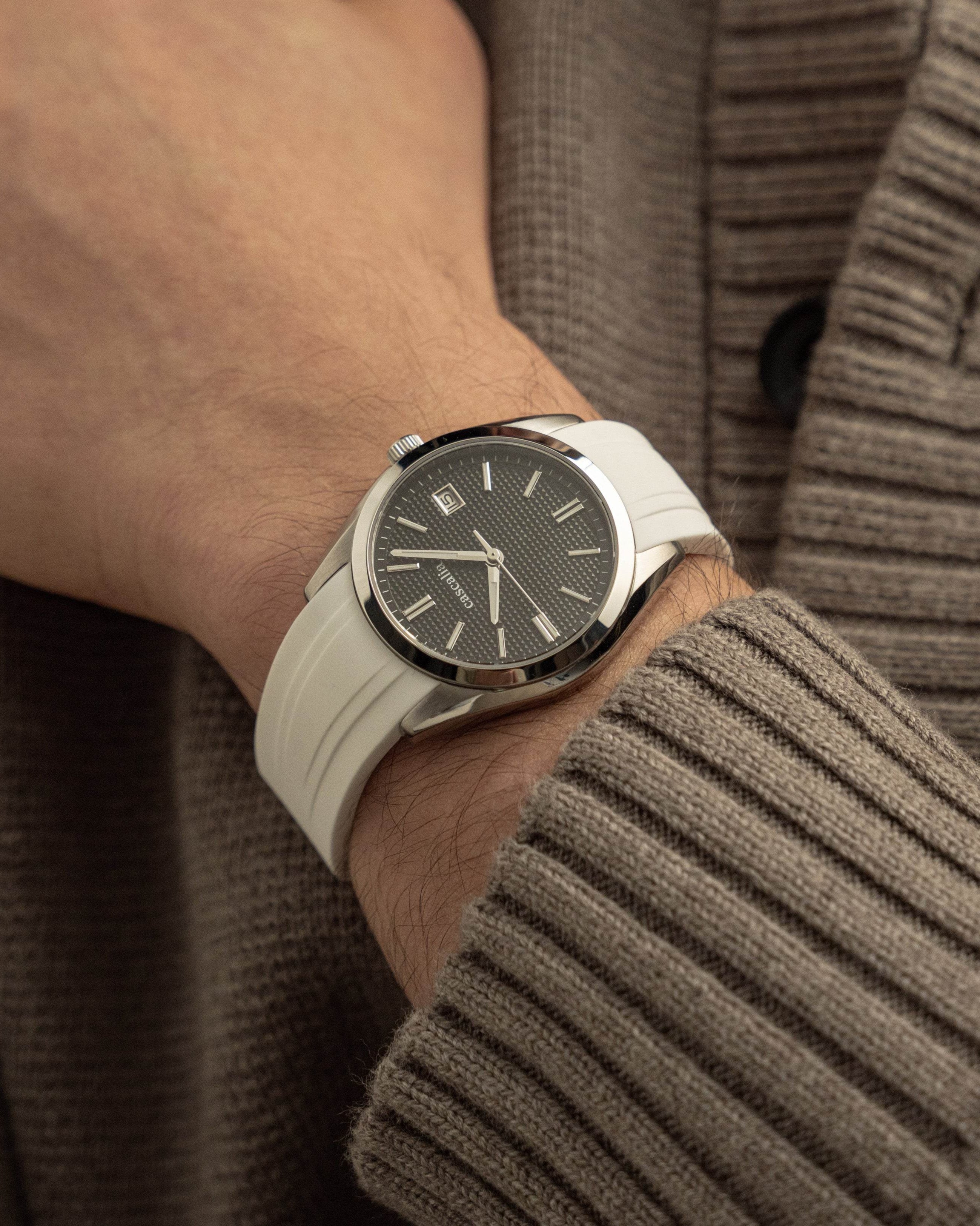 Solara Quartz Black - Cascalia