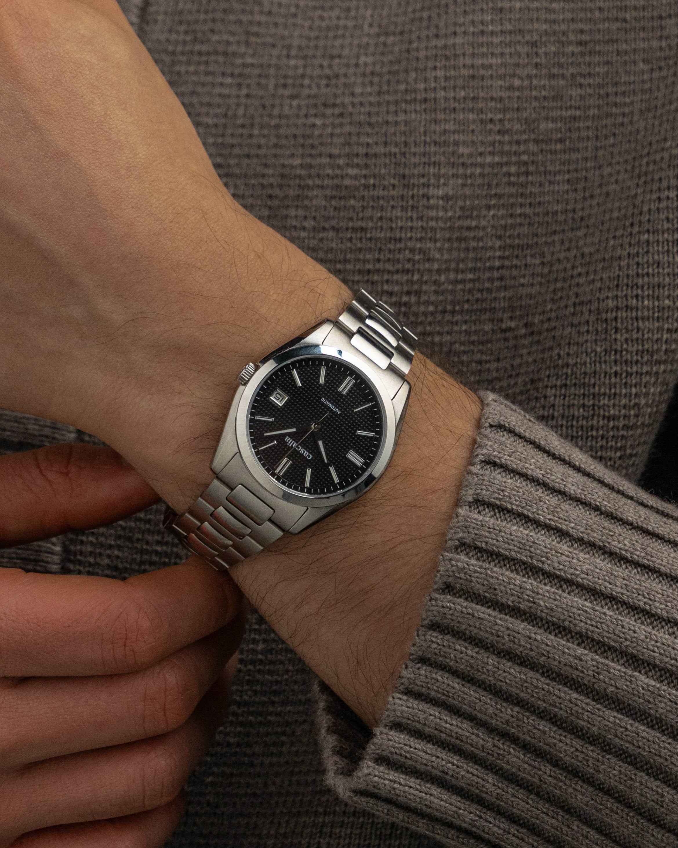 Solara Automatic Black - Cascalia