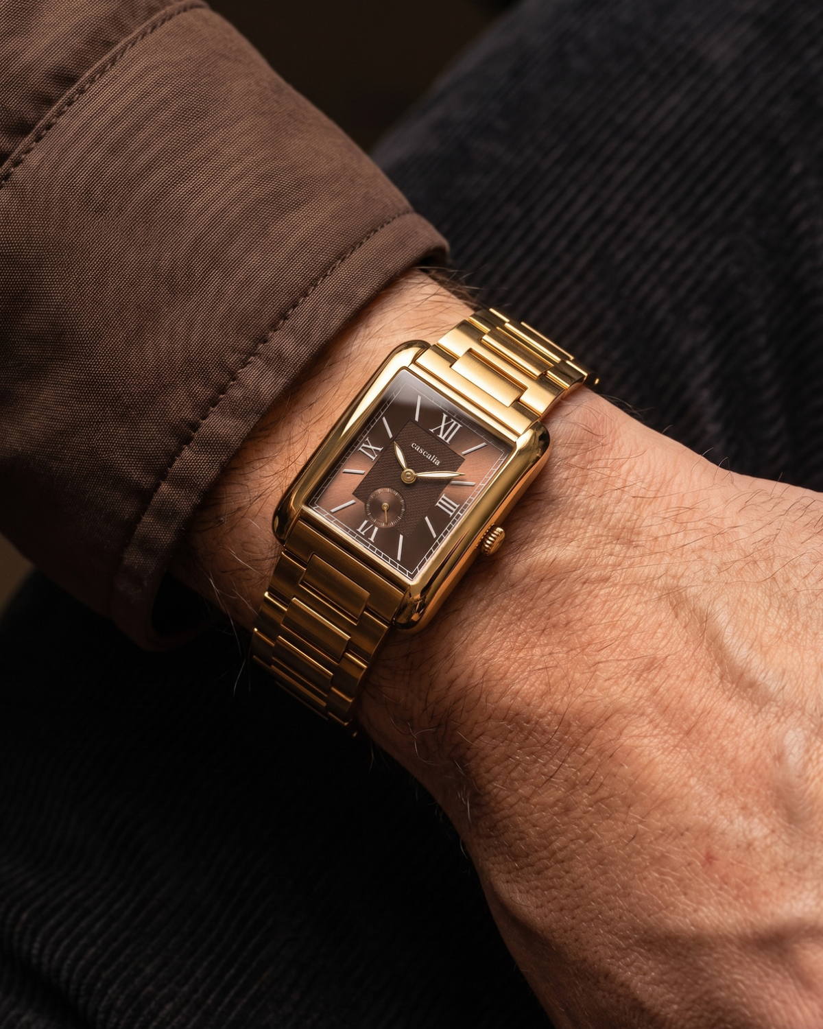 Arco Gold Brown on the wrist