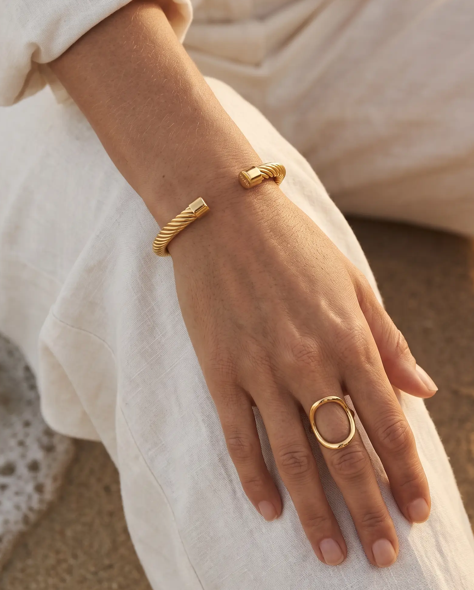 cascalia-ai bangle-339_lifestyle1_a1+ring123.png
