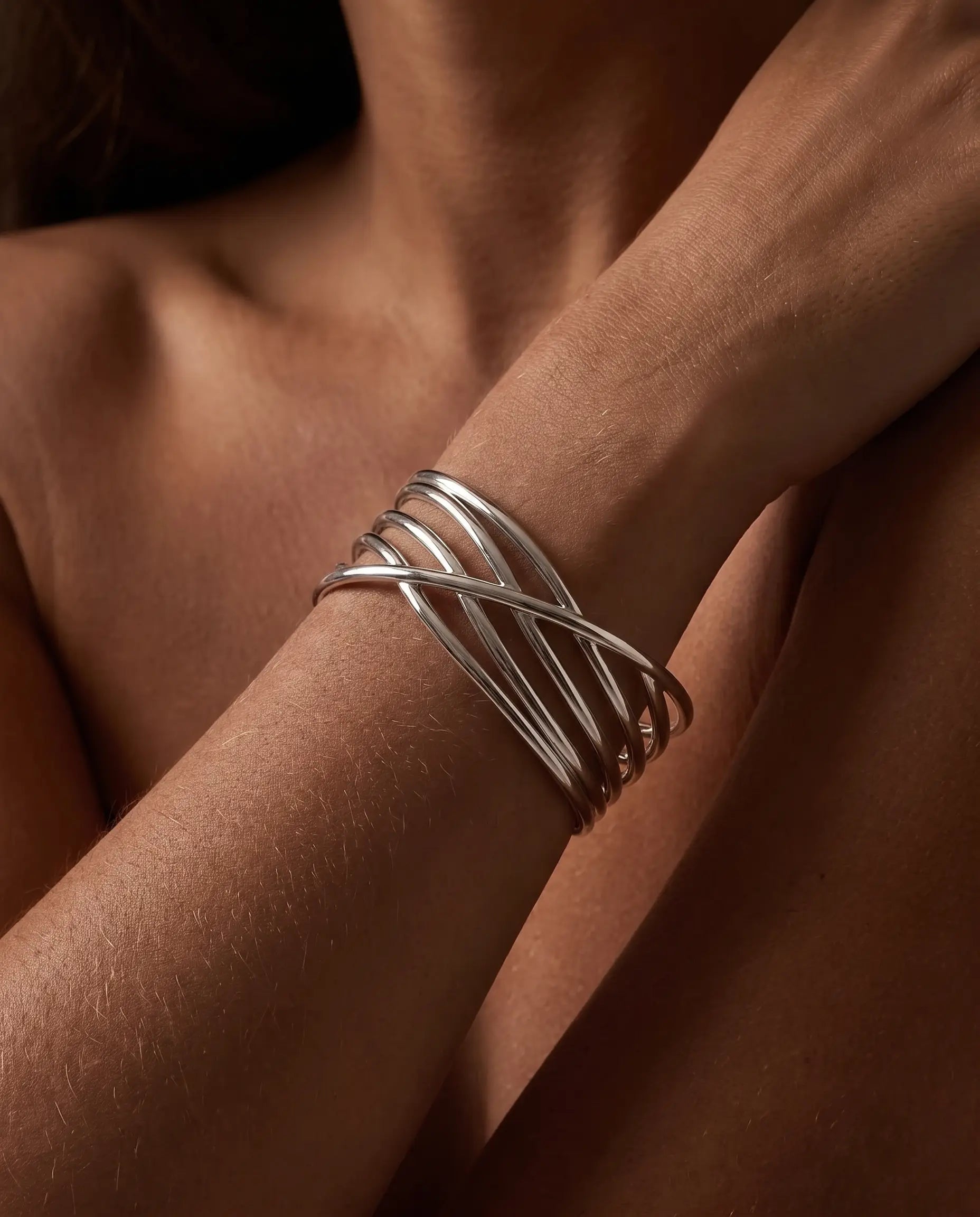 cascalia-ai bangle-379-S_lifestyle1_a2+solo.png