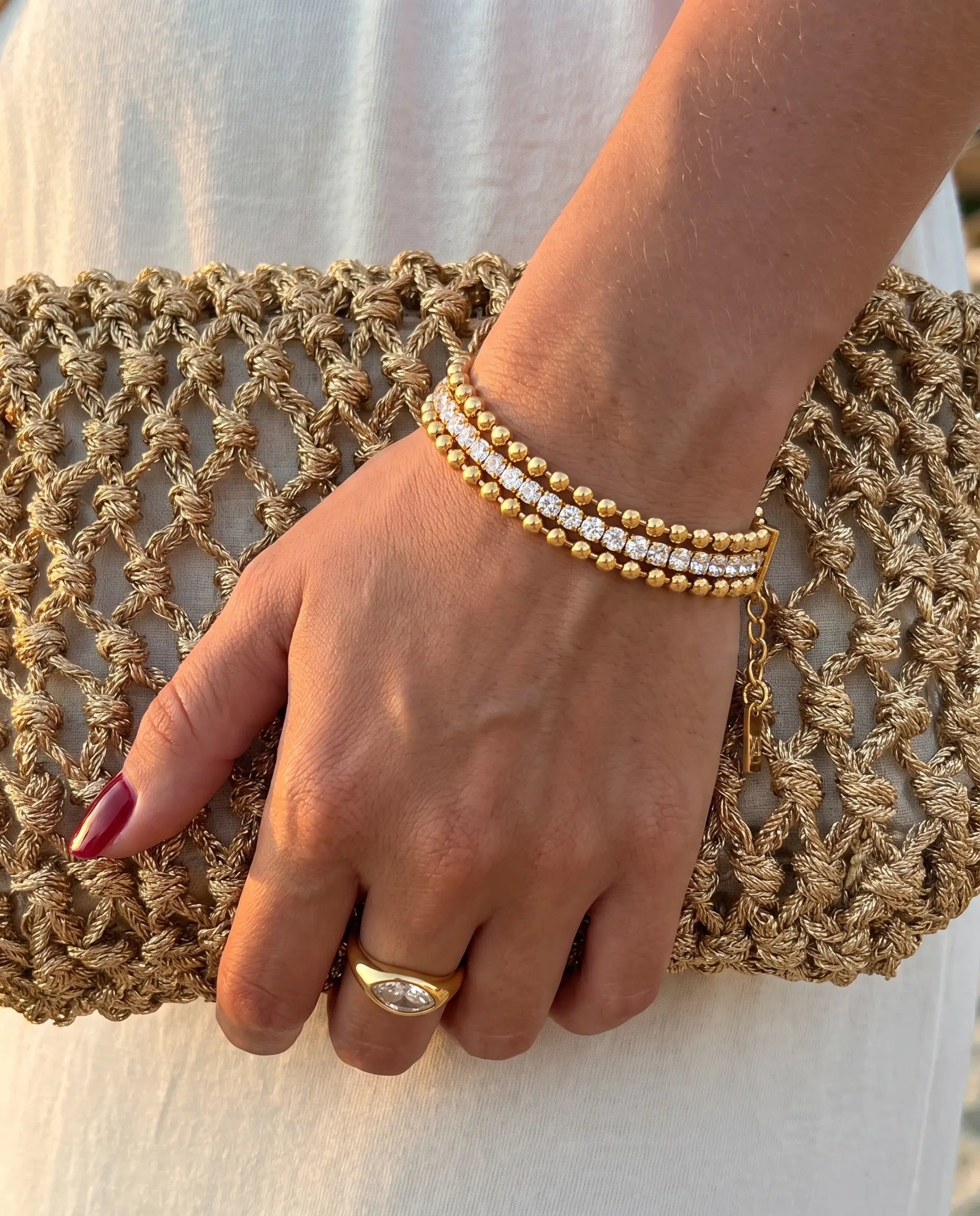 cascalia-ai bracelet-173_lifestyle1_a2+ring104.png