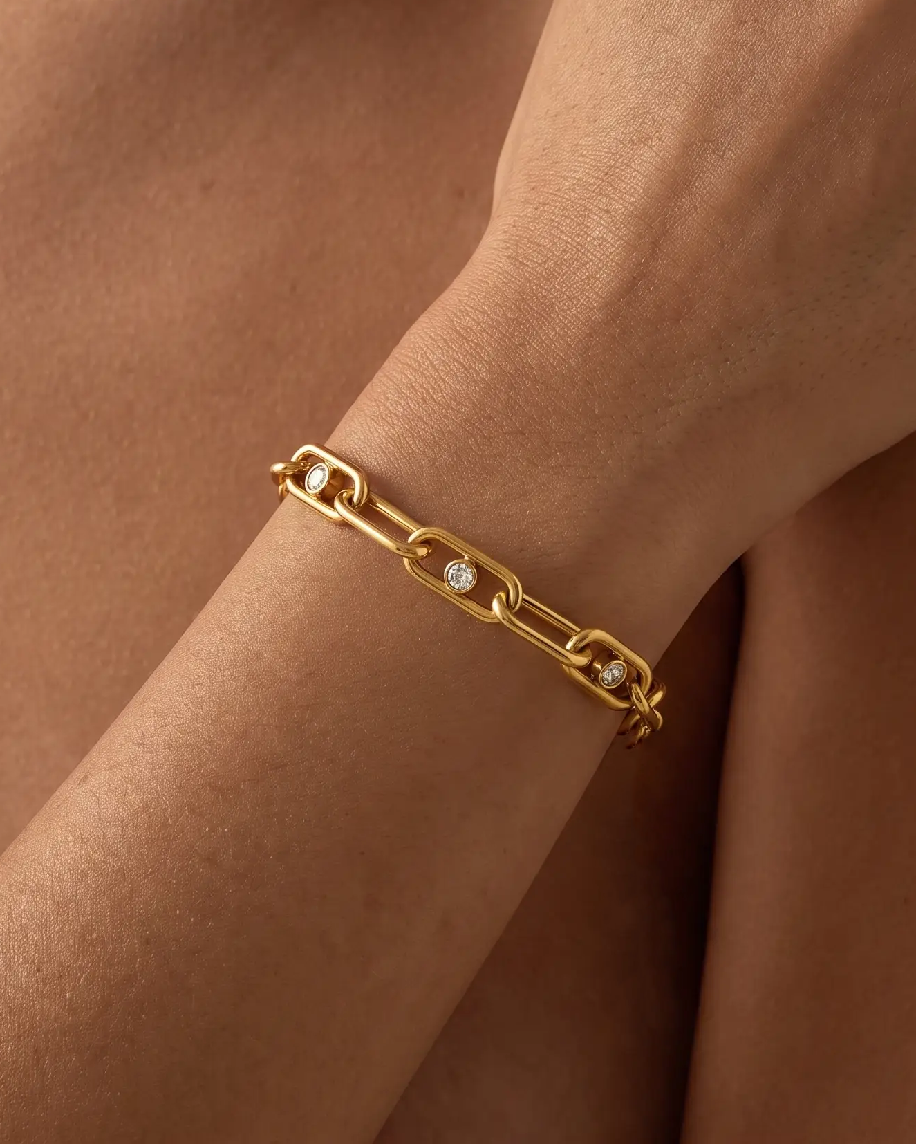 cascalia-ai bracelet-182_studio1_a4+ring108.png