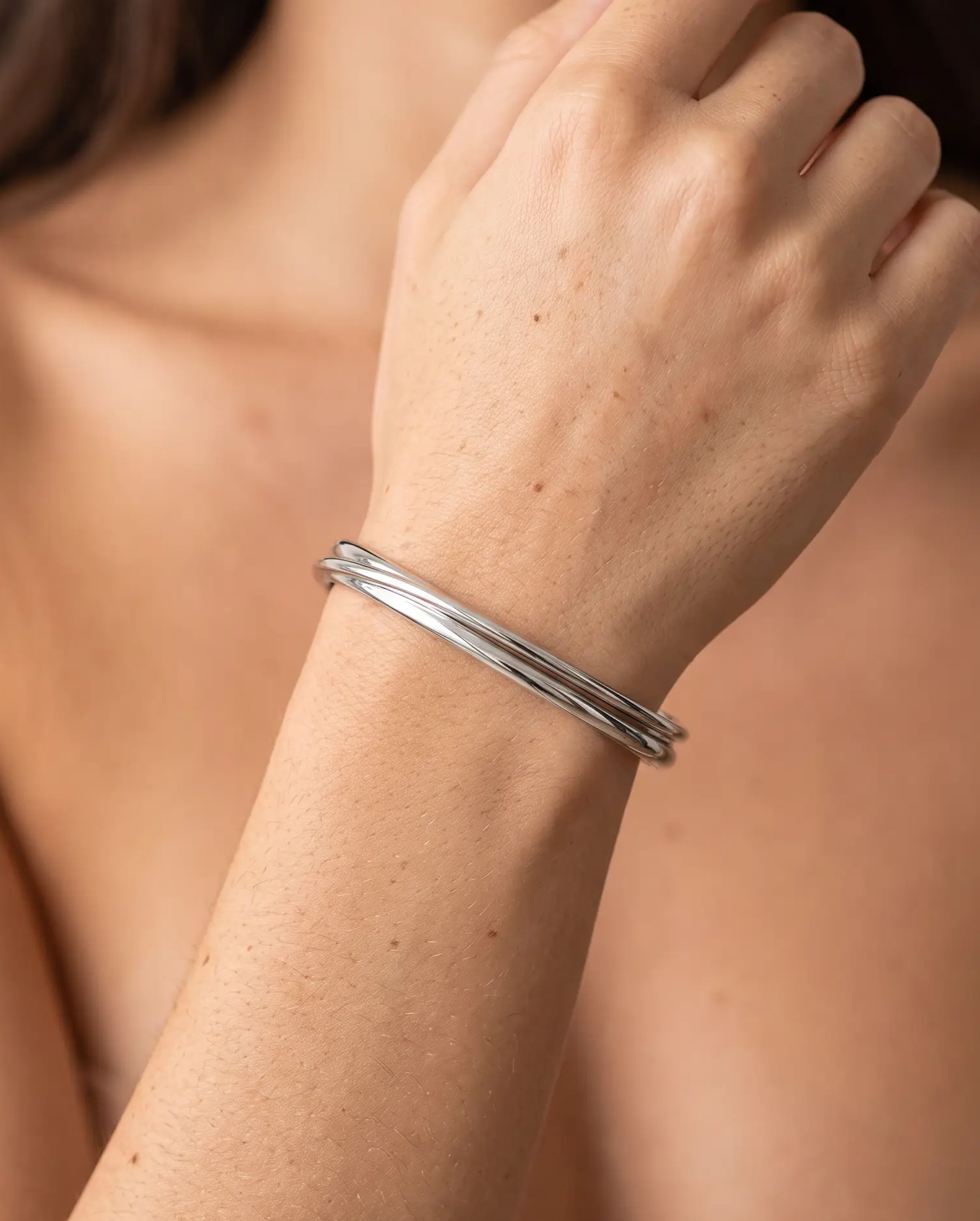 cascalia-ai bracelet-191-S_studio2_a3+solo.png