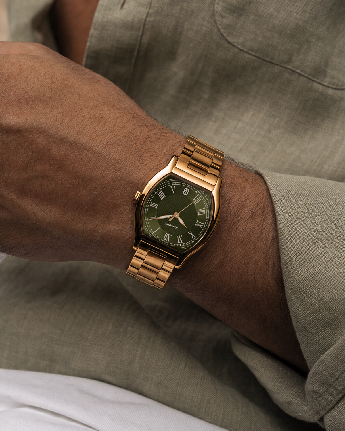 Caratello Rosegold Automatic Green on the wrist