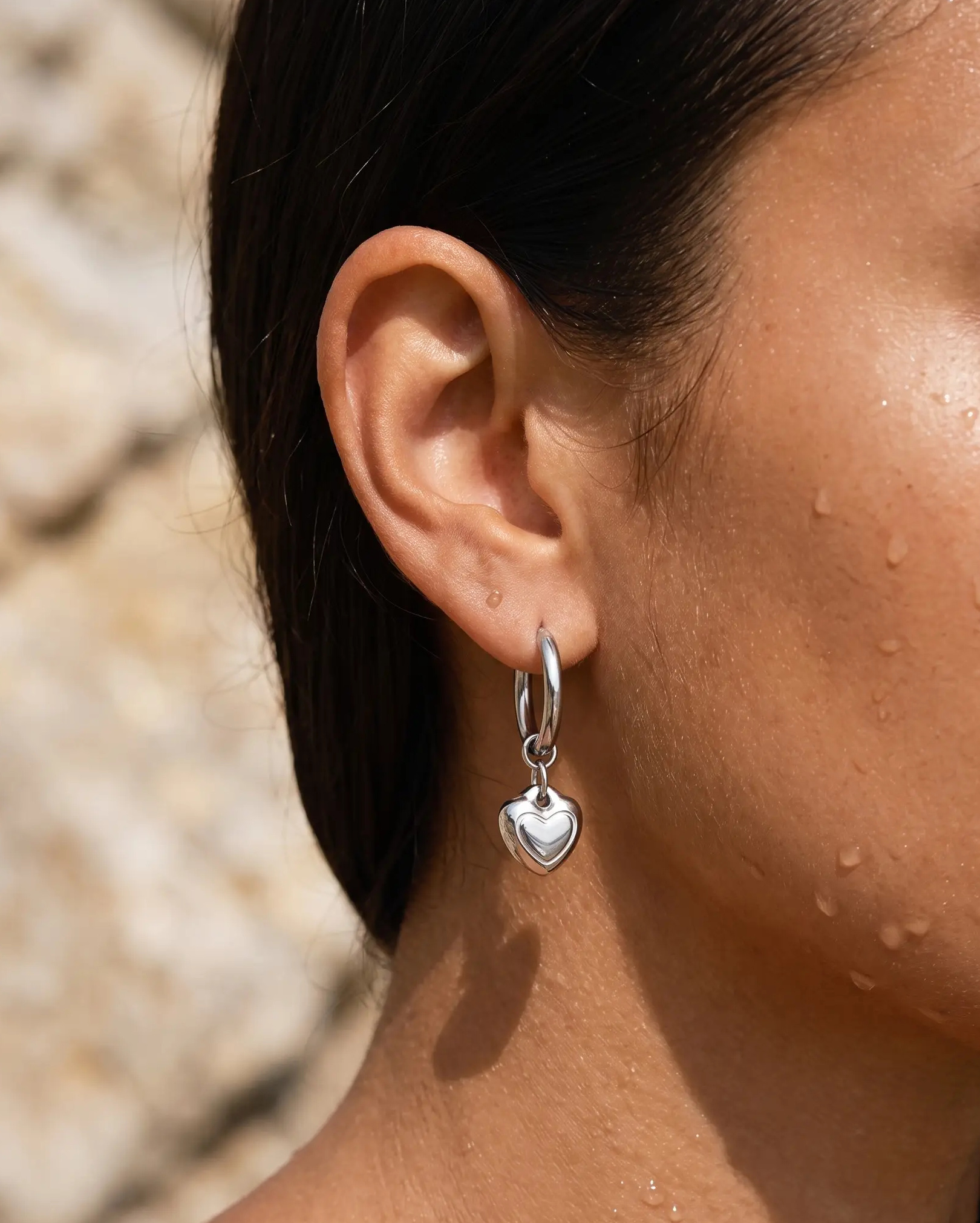 cascalia-ai earrings-12-S_studio1_a2+solo.png