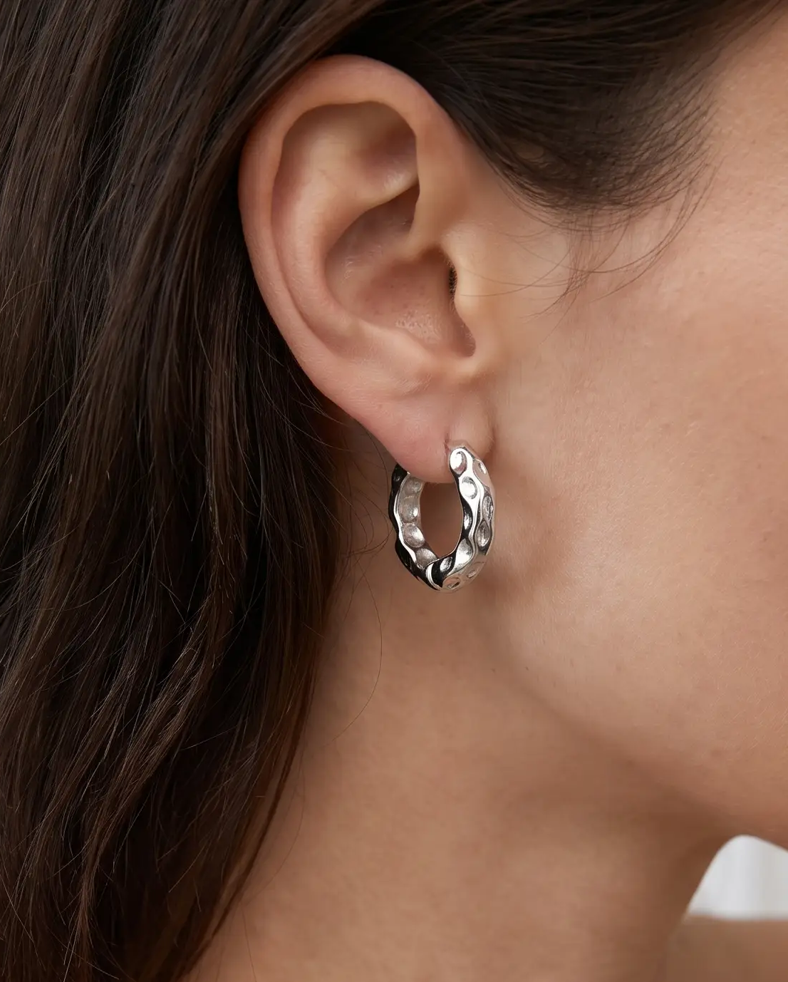 cascalia-ai earrings-23-S_lifestyle1_a1+necklace268-S.png