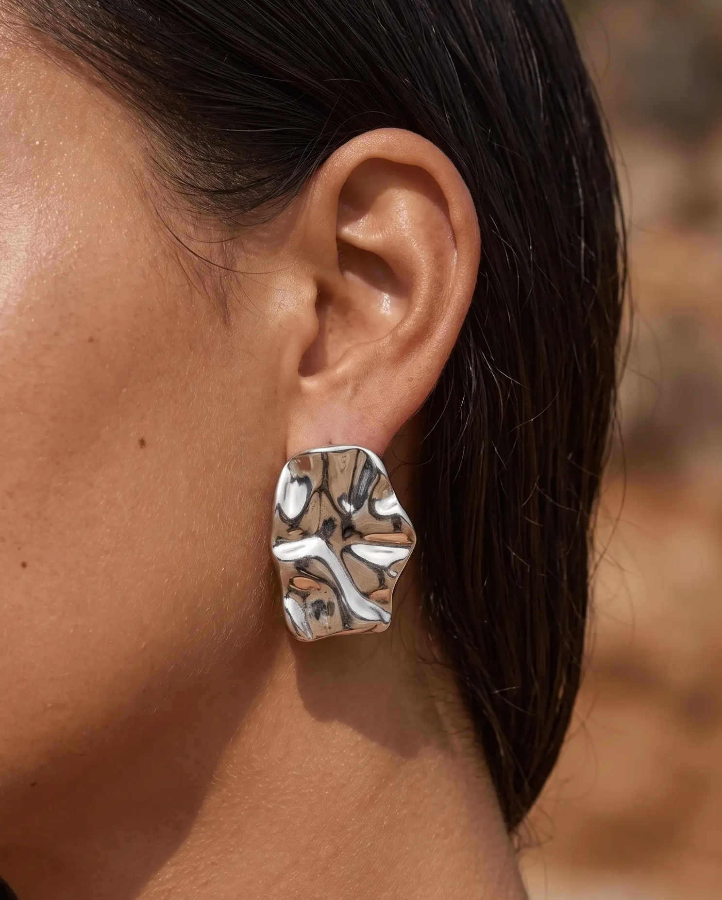 cascalia-ai earrings-351-S_studio2_a2+solo.png