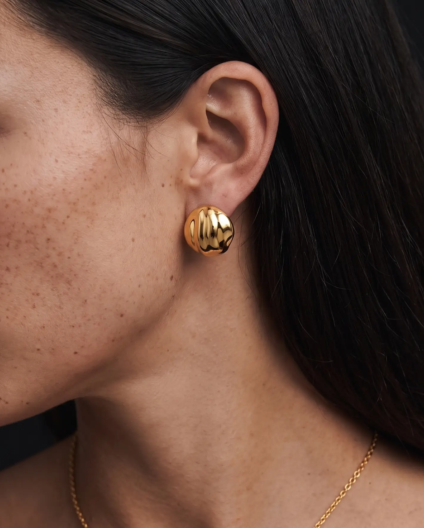 cascalia-ai earrings-355_lifestyle1_a3+necklace253.png