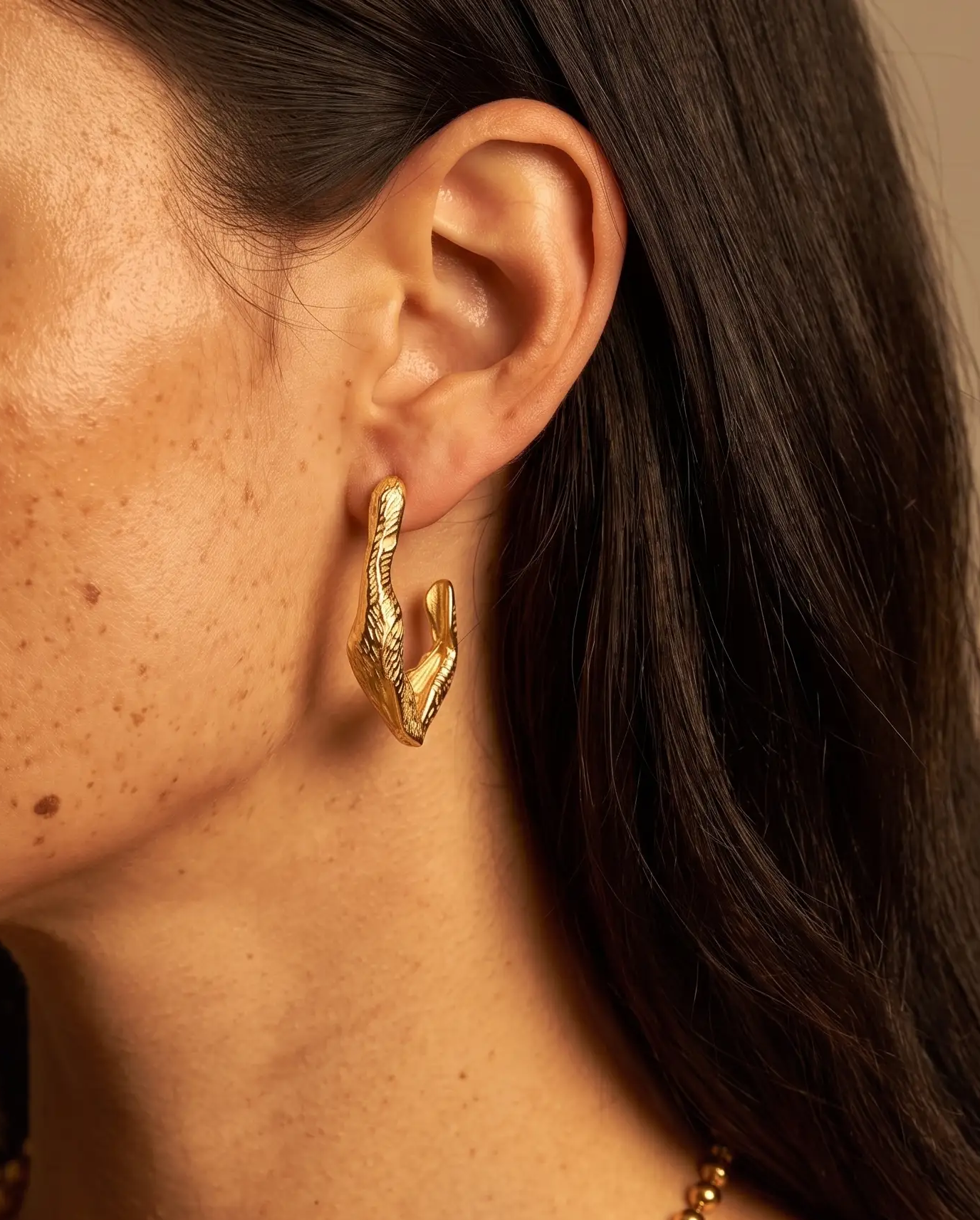 cascalia-ai earrings-364_studio1_a2+necklace329.png