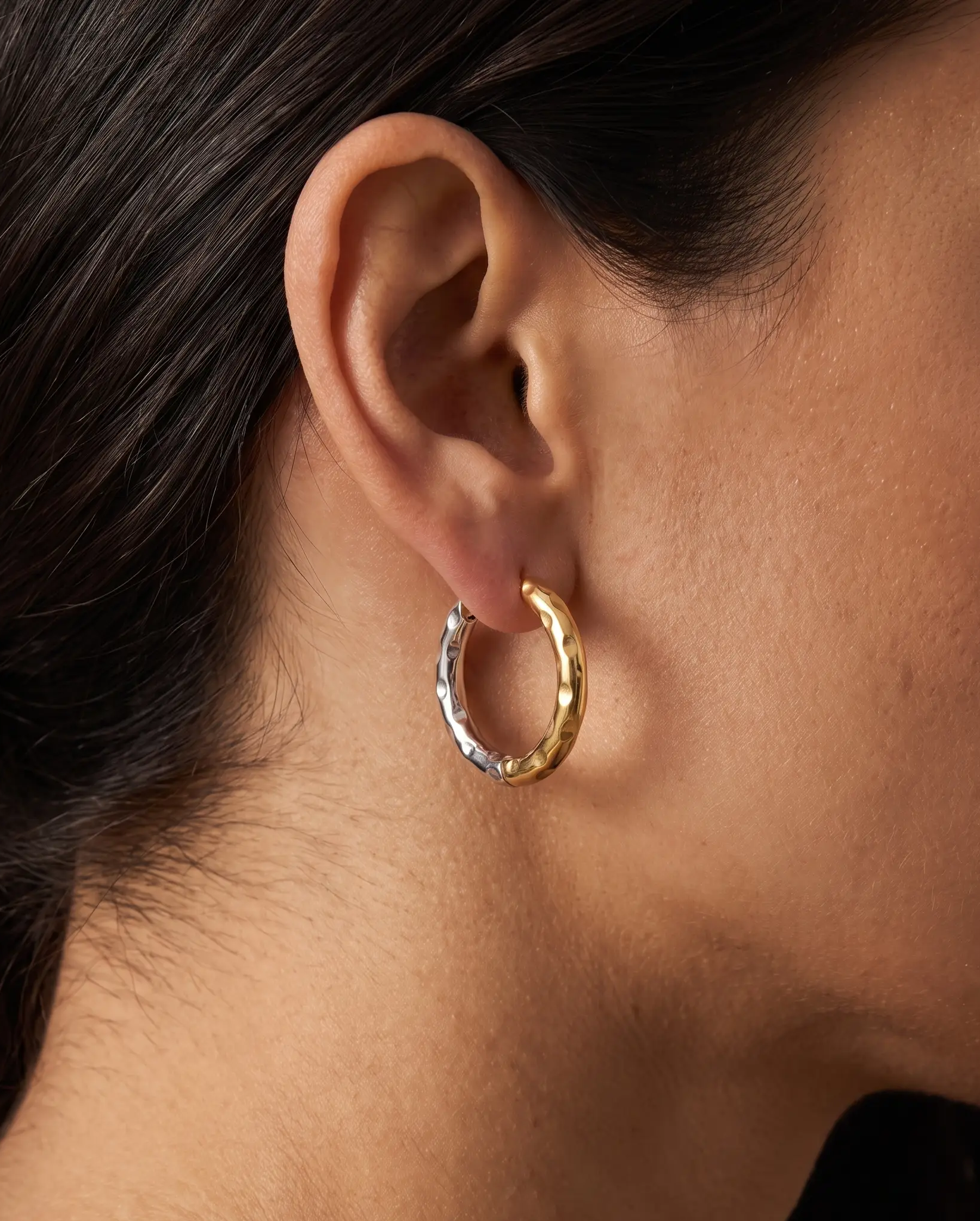 cascalia-ai earrings-377-S_studio1_a1+solo.png