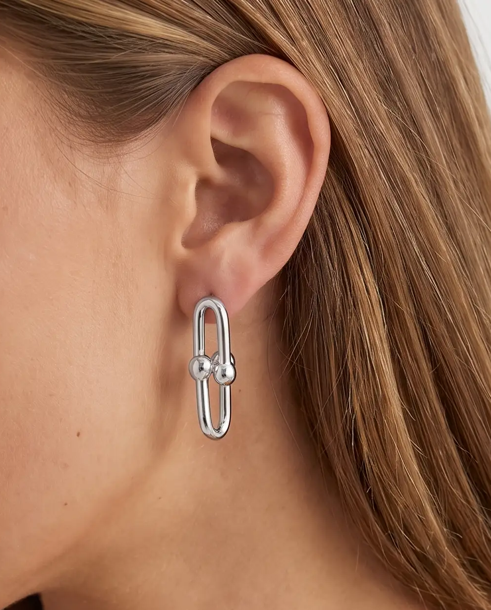 cascalia-ai earrings-40-2-S_studio1_a1+necklace258-S.png
