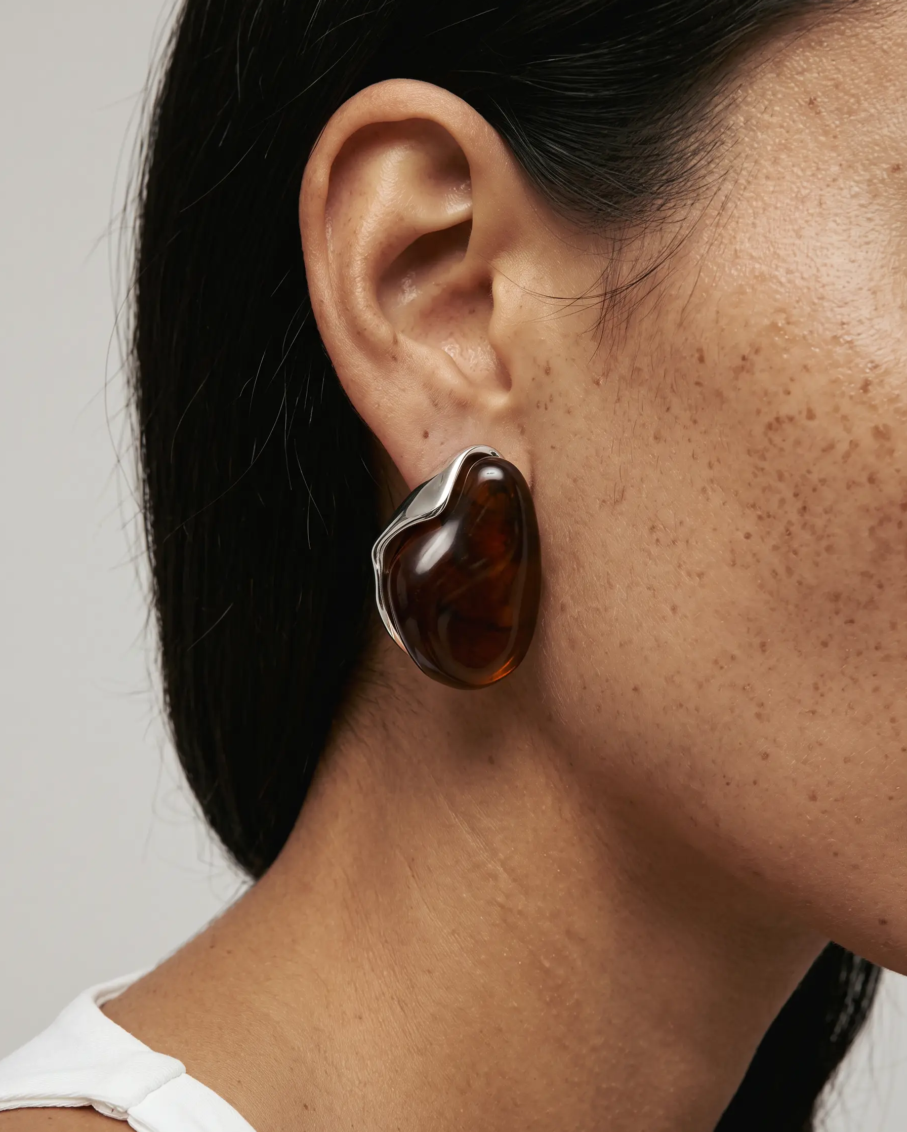 cascalia-ai earrings-408-S_studio1_a2+solo.png