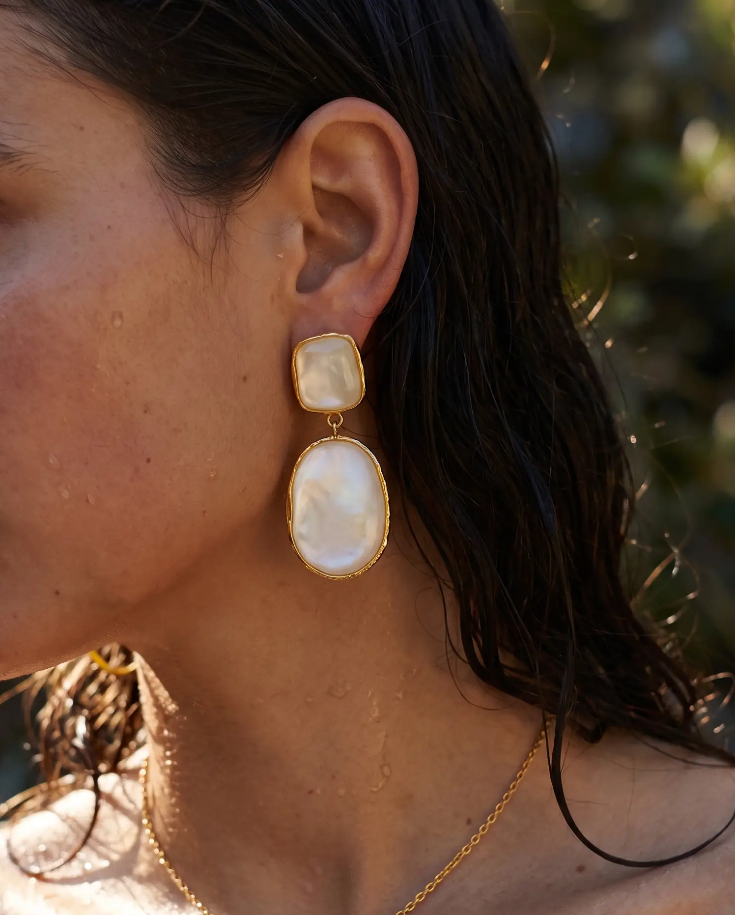 cascalia-ai earrings-50_studio2_a2+necklace286.png