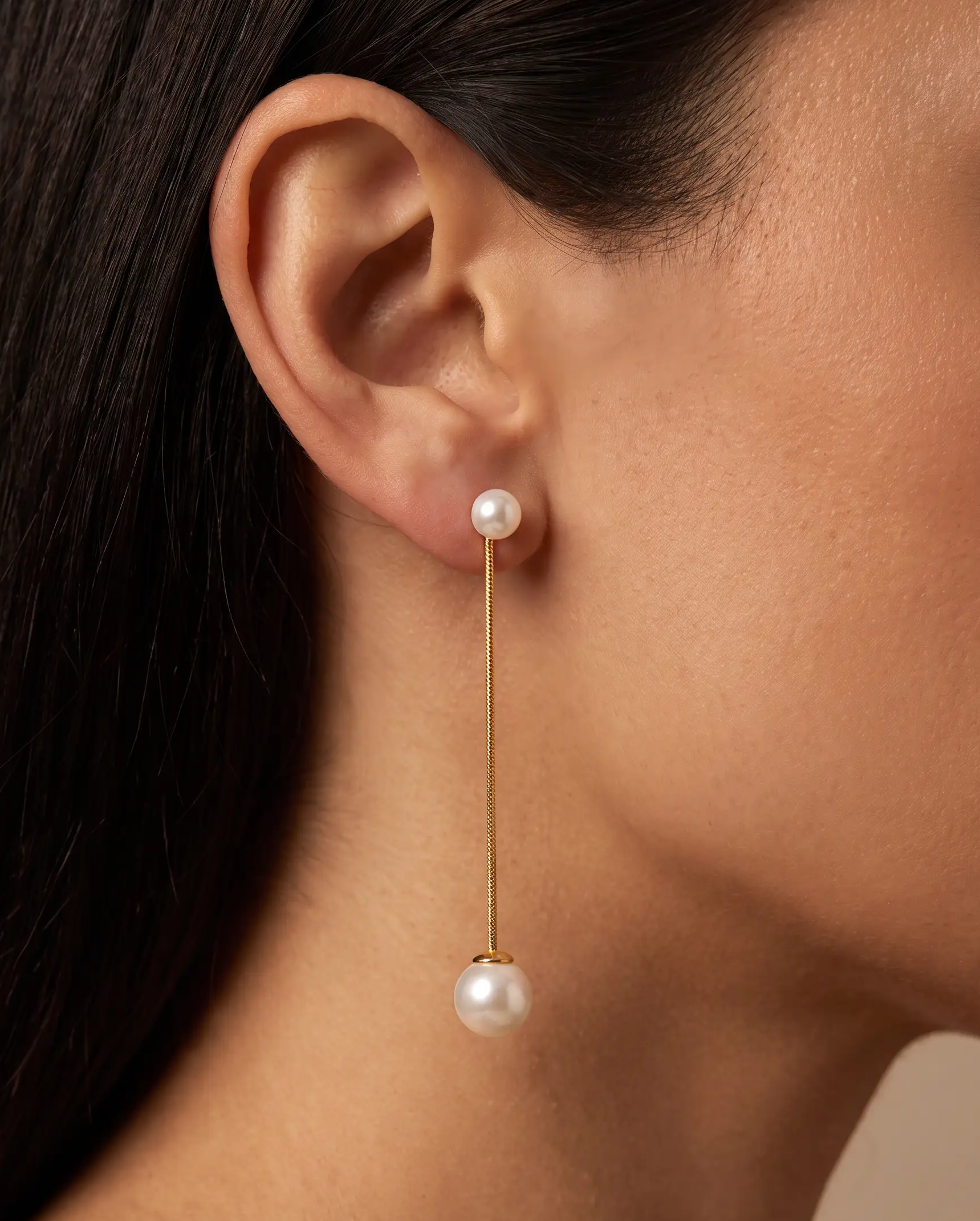 cascalia-ai earrings-53_lifestyle1_a3+solo.png