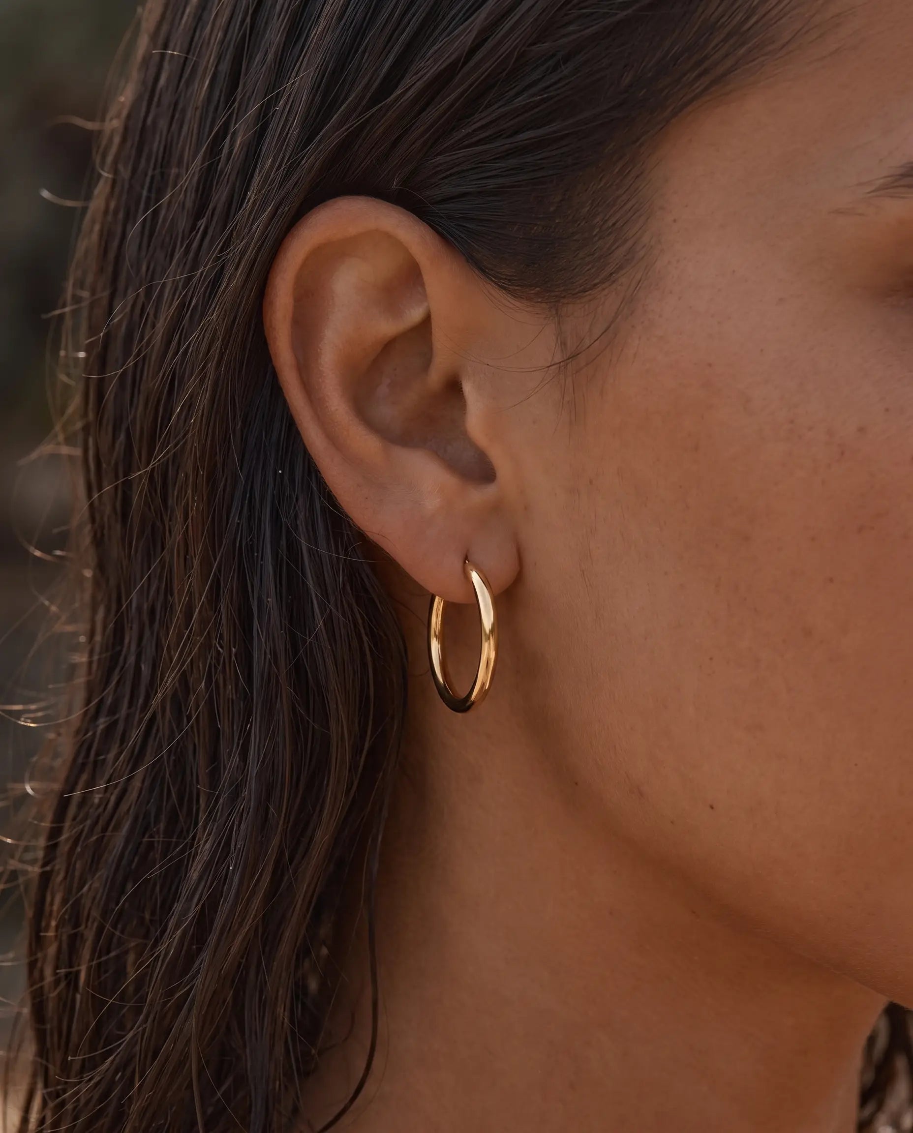 cascalia-ai earrings-61-2_studio2_a3+solo.png
