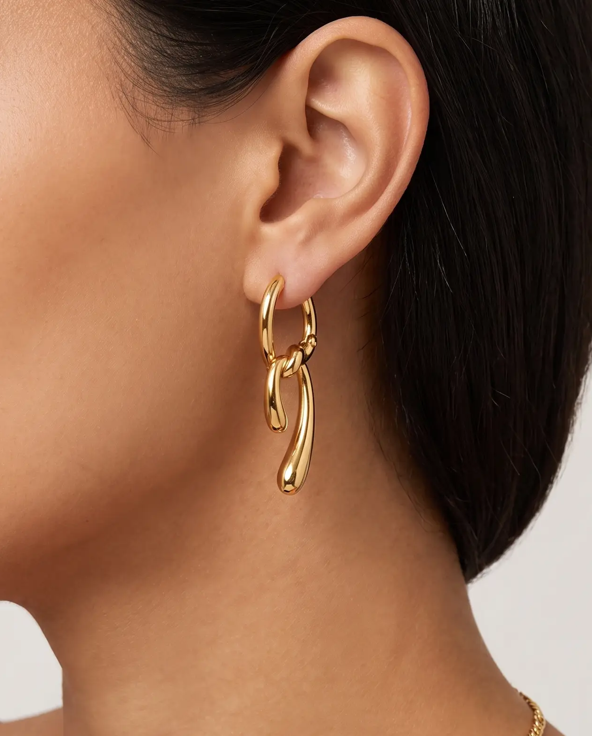 Tiara earrings