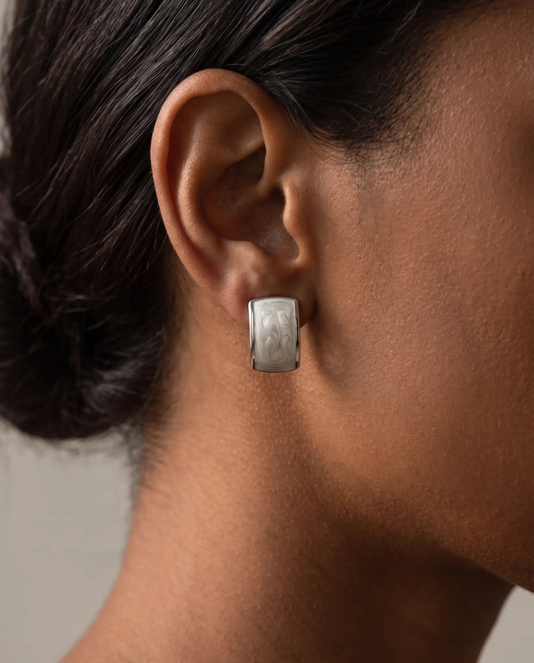 cascalia-ai earrings-77-S_studio1_a2+solo.png