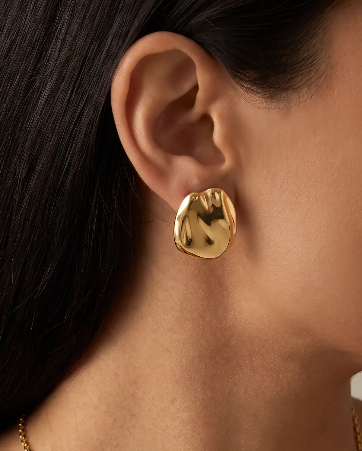 cascalia-ai earrings-93_studio1_a5+necklace288.png