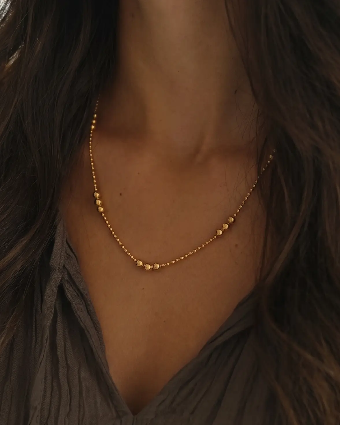 cascalia-ai necklace-231_lifestyle1_a2+solo.png