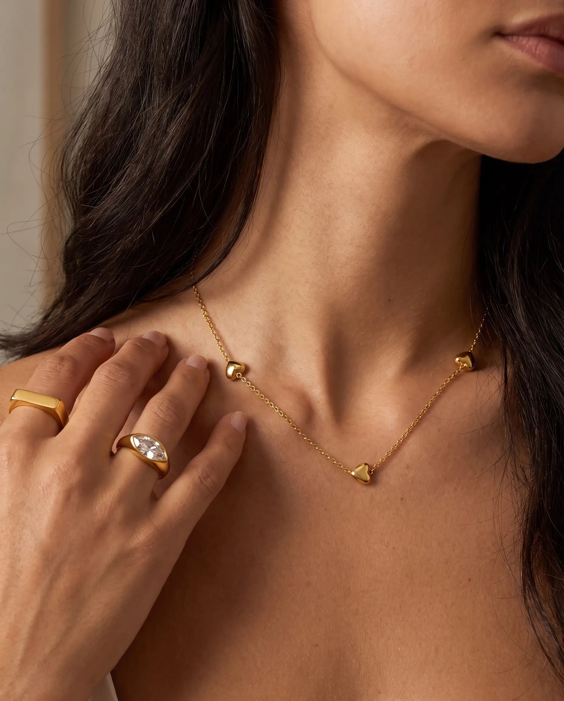 cascalia-ai necklace-275_studio2_a3+ring150+ring104.png