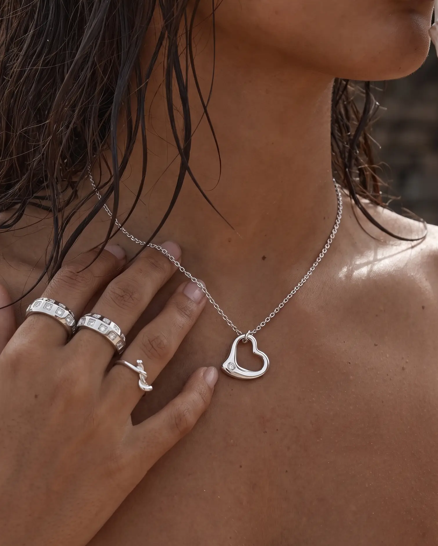 cascalia-ai necklace-319-S_lifestyle1_a2+ring413-S+ring305-S.png