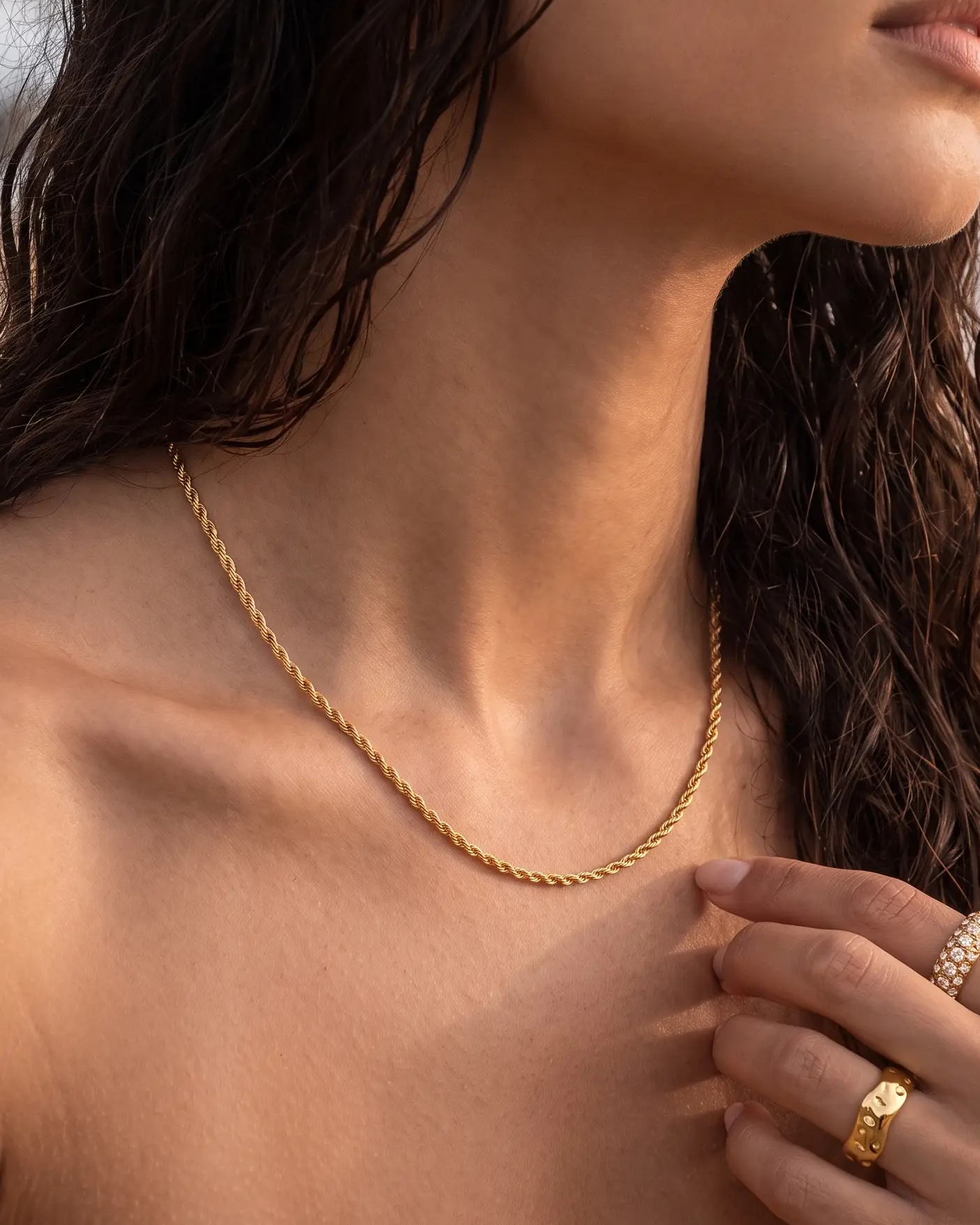 cascalia-ai necklace-425-1-5mm_lifestyle1_a5+ring102+ring115.png