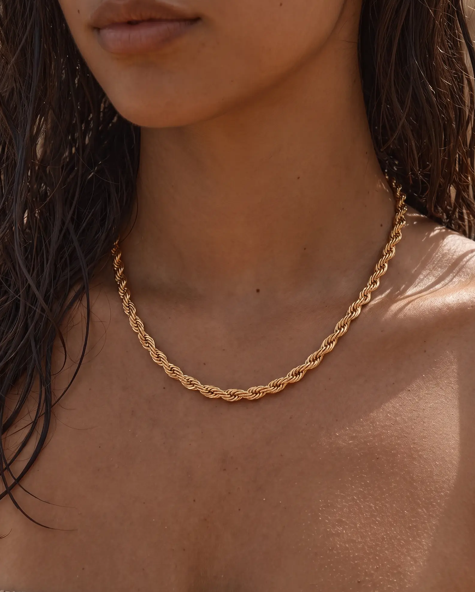 cascalia-ai necklace-425-5mm_lifestyle1_a1+solo.png