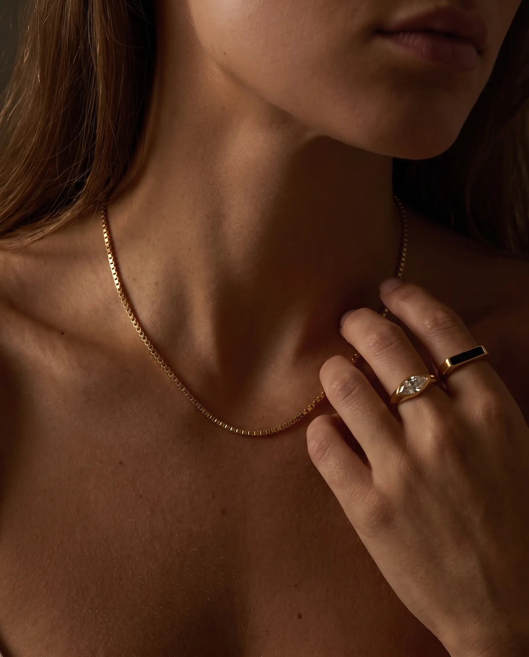 cascalia-ai necklace-432-1-5mm_lifestyle1_a2+ring104+ring149.png