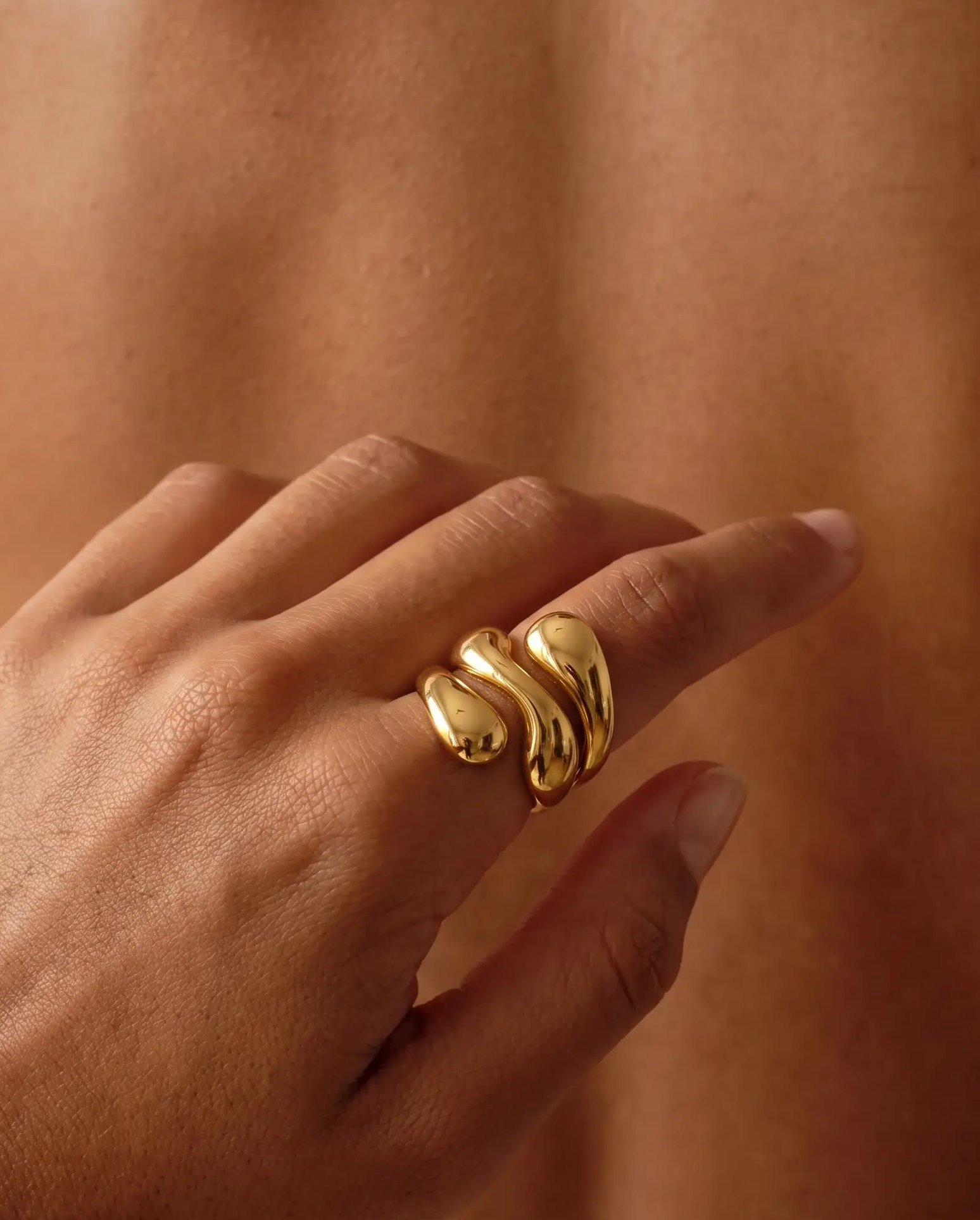 cascalia-ai ring-107_studio1_a7+ring111.png