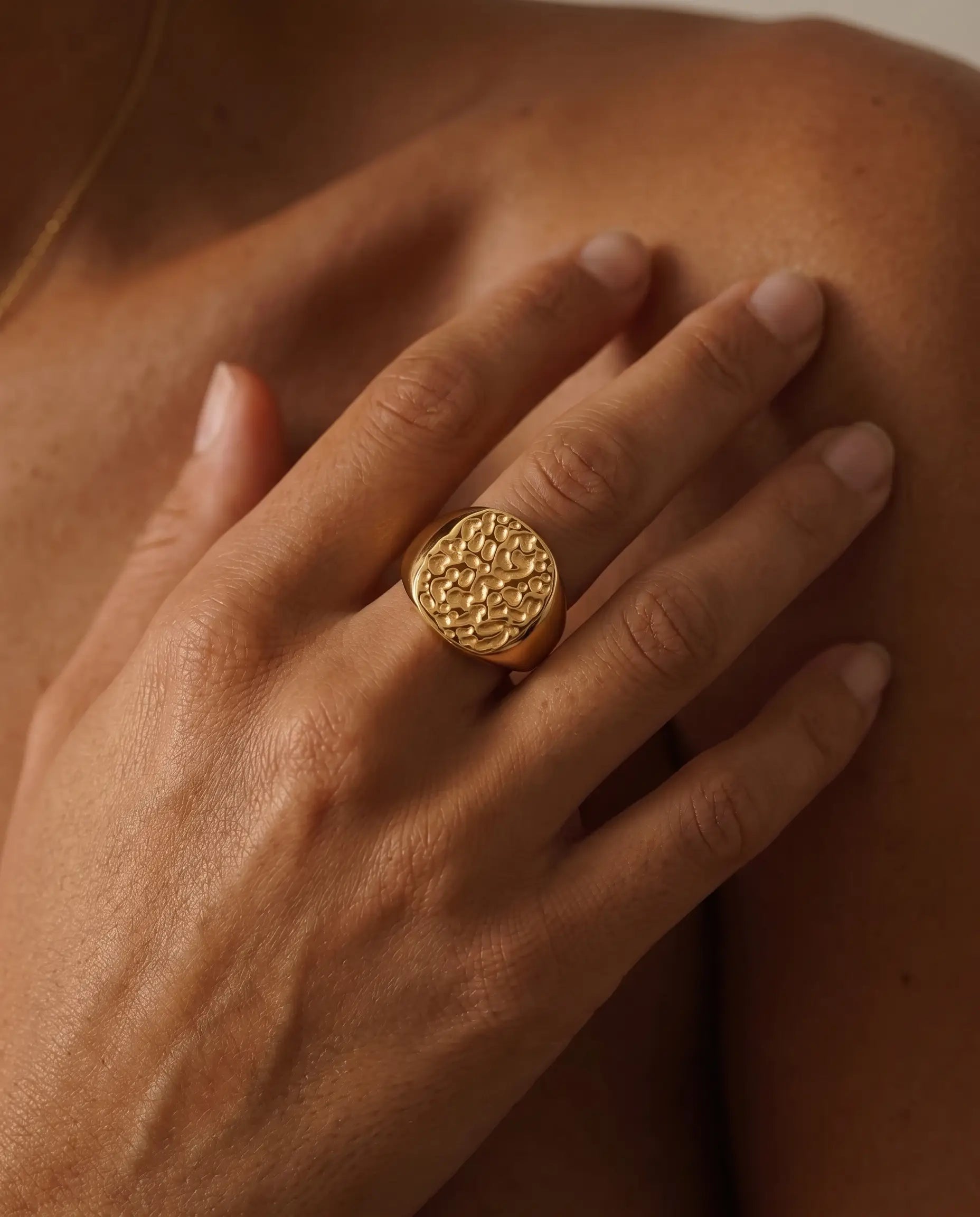 cascalia-ai ring-132_studio1_a4+ring124.png