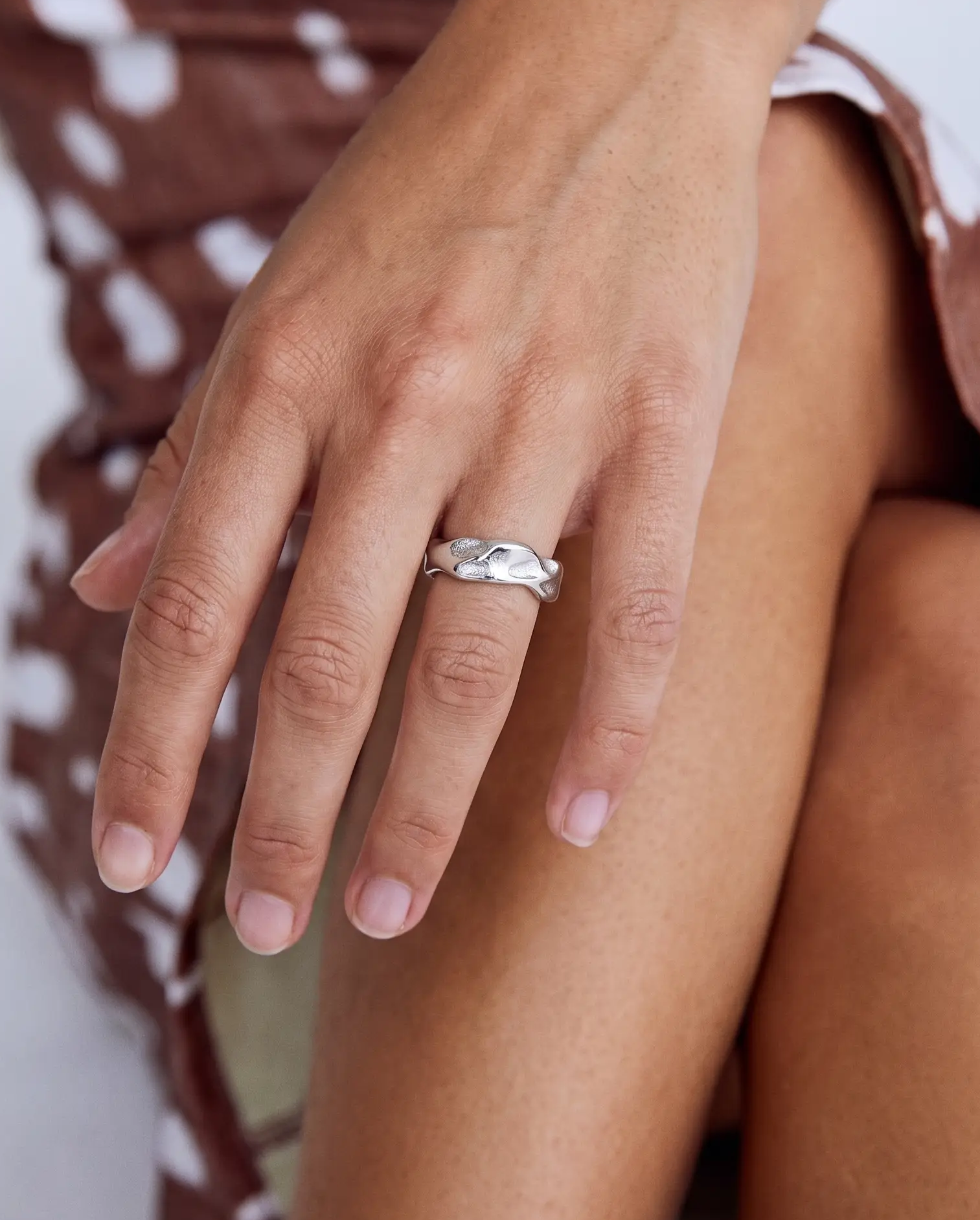cascalia-ai ring-135-S_studio2_a1+solo.png