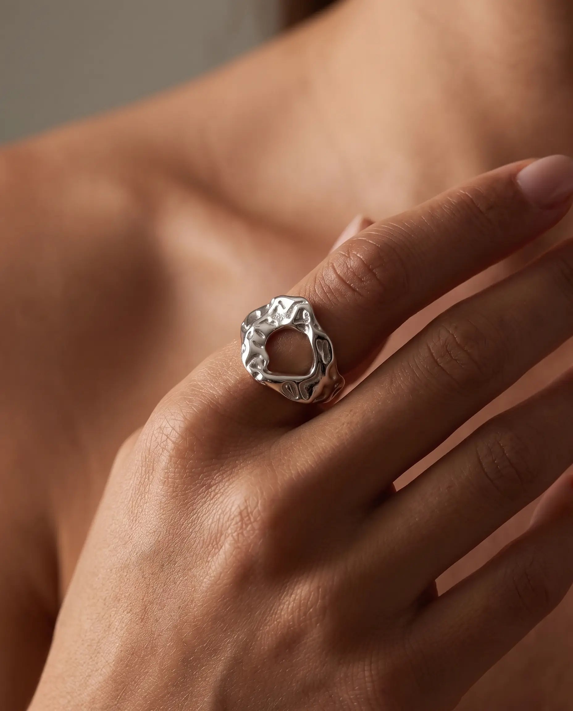 cascalia-ai ring-143-S_studio2_a2+solo.png
