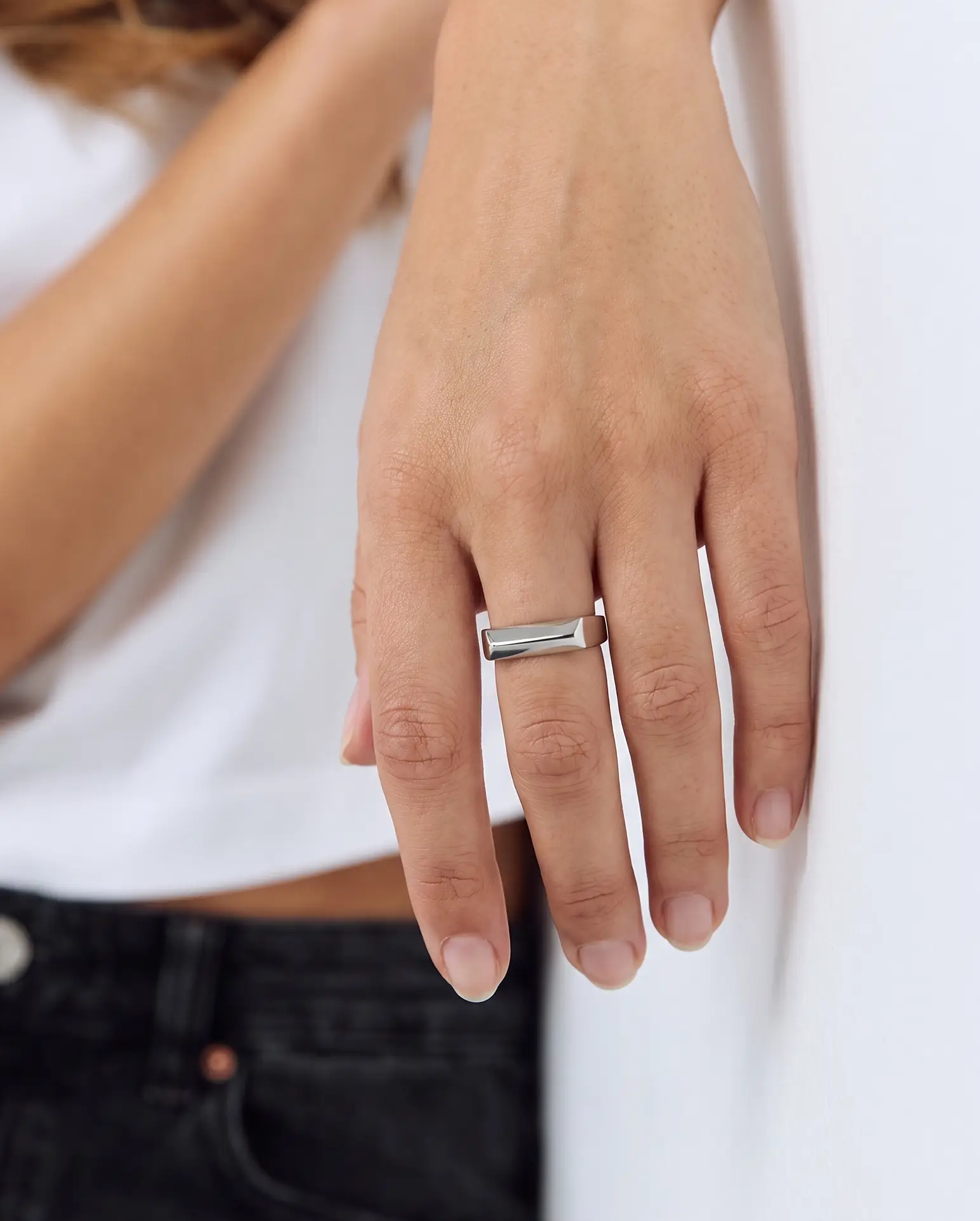 cascalia-ai ring-150-S_studio2_a2+solo.png