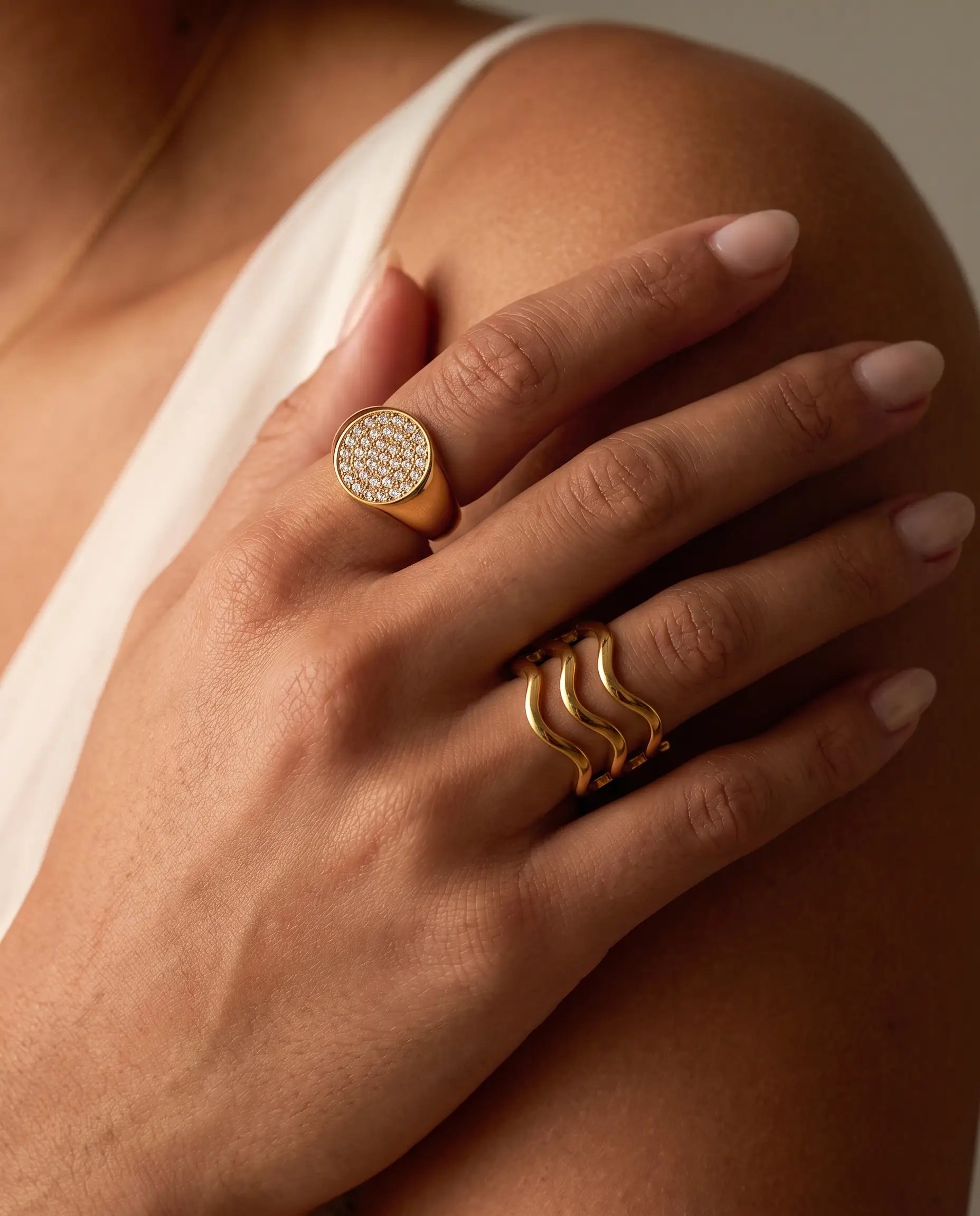 cascalia-ai ring-154_studio1_a4+ring124.png