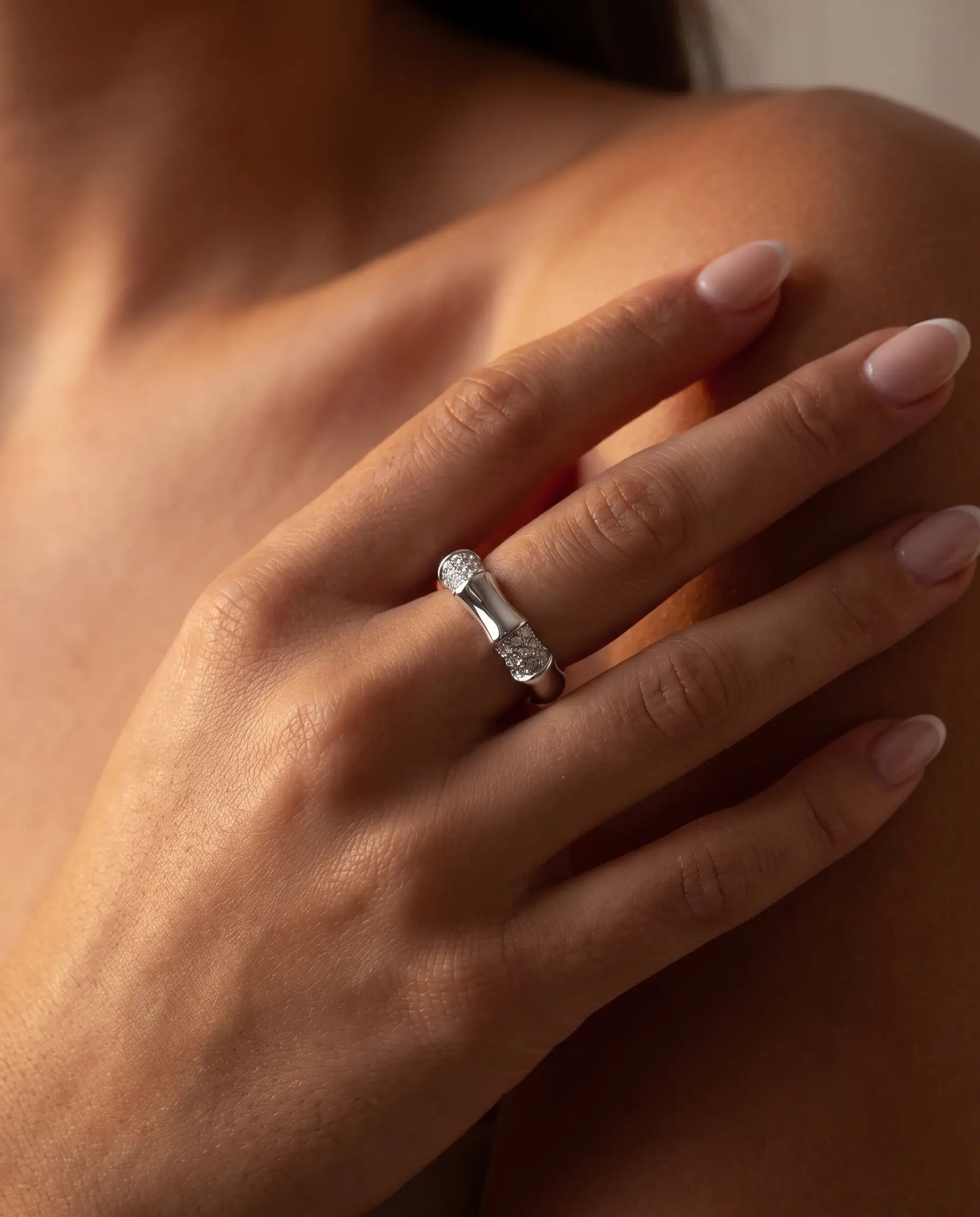 cascalia-ai ring-161-S_studio2_a2+solo.png