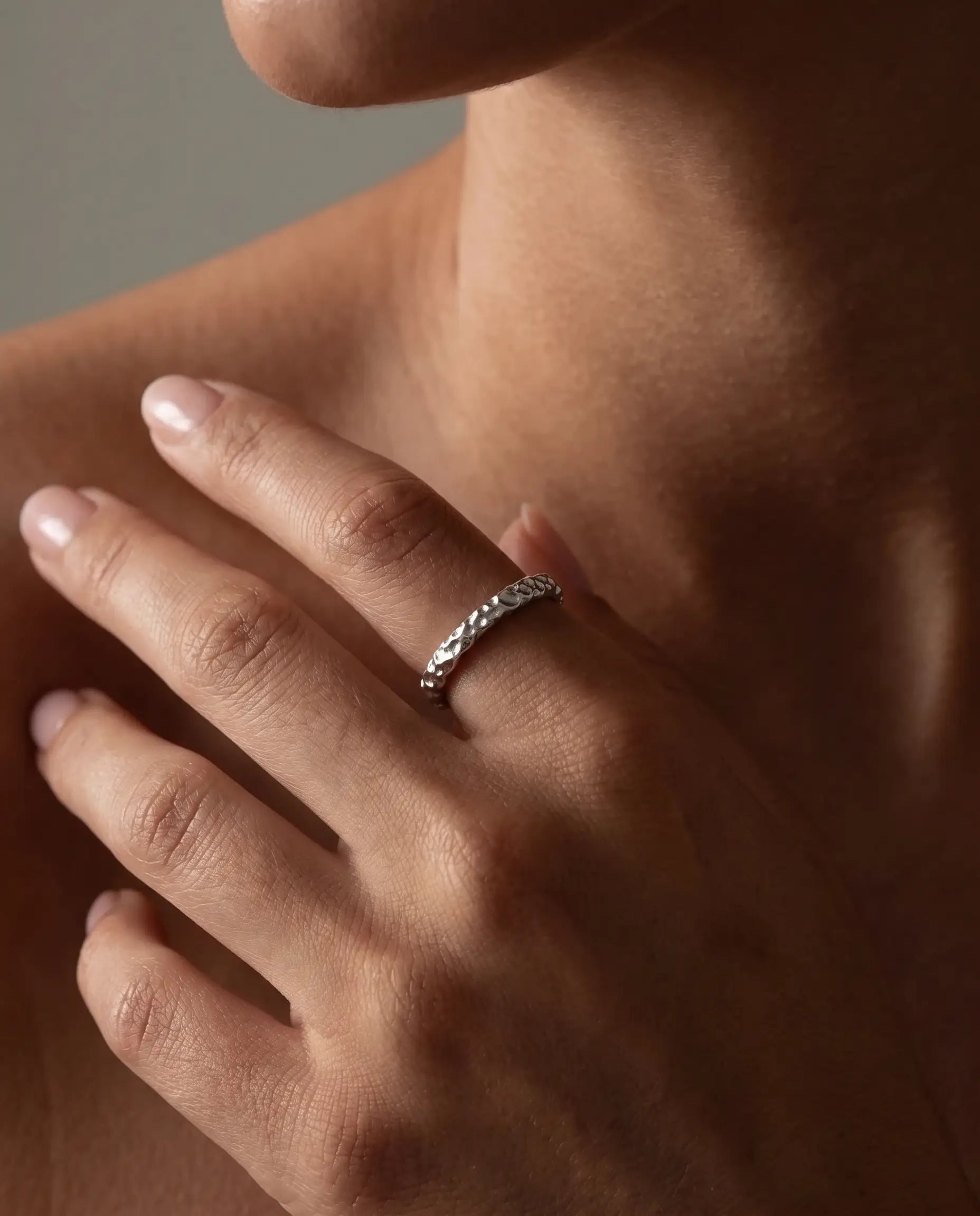 cascalia-ai ring-307-S_studio1_a1+solo.png