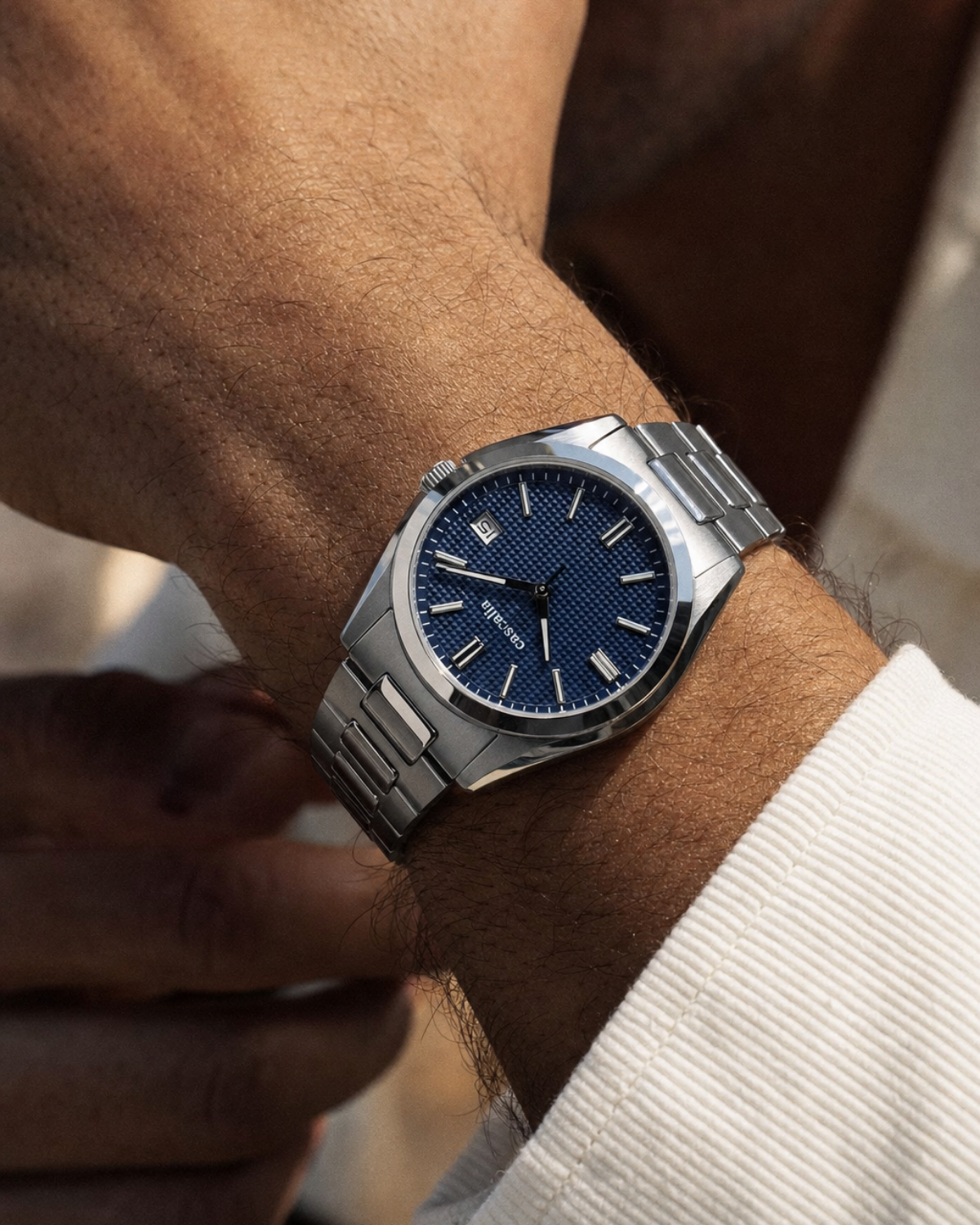 Solara Quartz Blue on the wrist