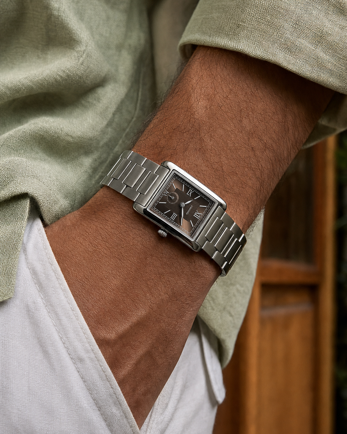 Arco Steel Brown on the wrist