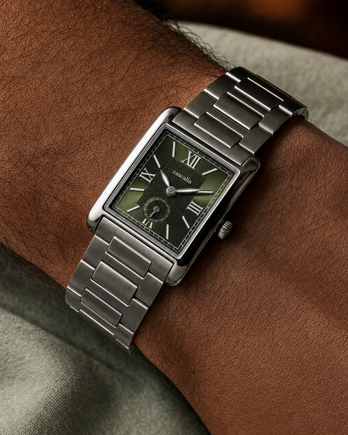 Arco Steel Green on the wrist