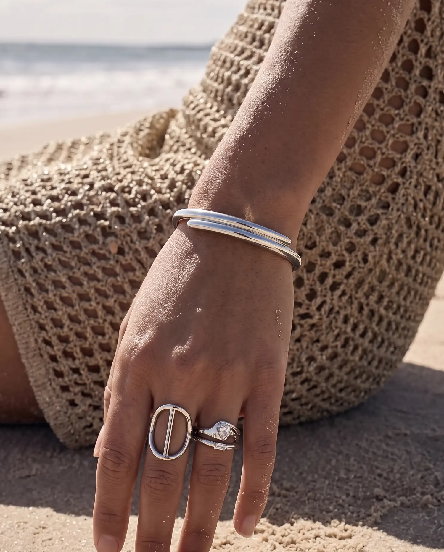 cascalia-ai bangle-192-S_studio2_a5+ring123-S+ring302-S.png