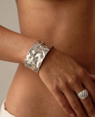 cascalia-ai bangle-211-S_studio1_a2+ring141-S.png