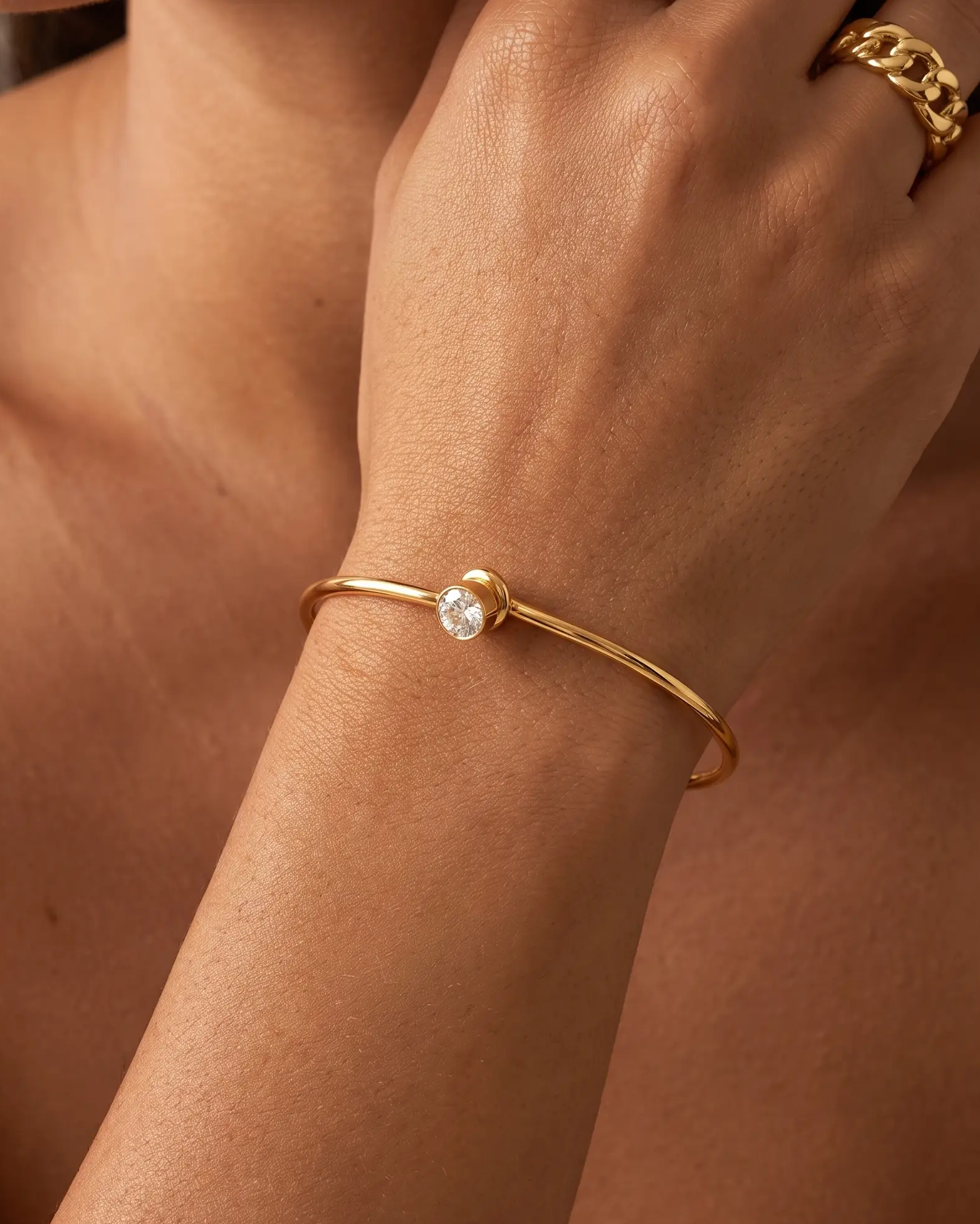 cascalia-ai bangle-313_studio1_a4+ring148.png