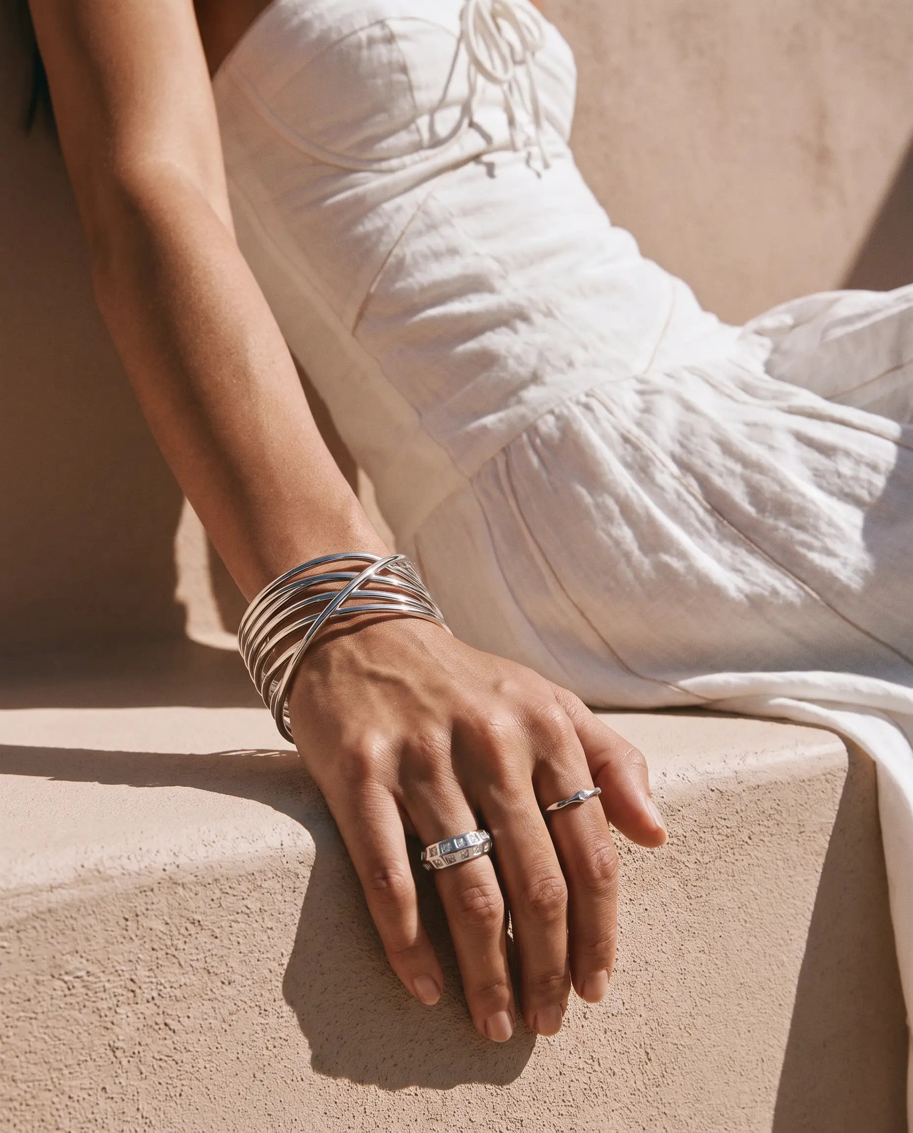 cascalia-ai bangle-379-S_studio1_a2+ring413-S+ring303-S.png
