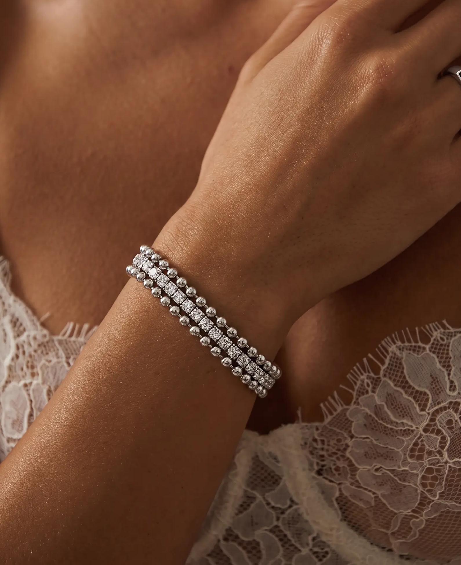 cascalia-ai bracelet-173-S_lifestyle1_a1+ring149-S.png